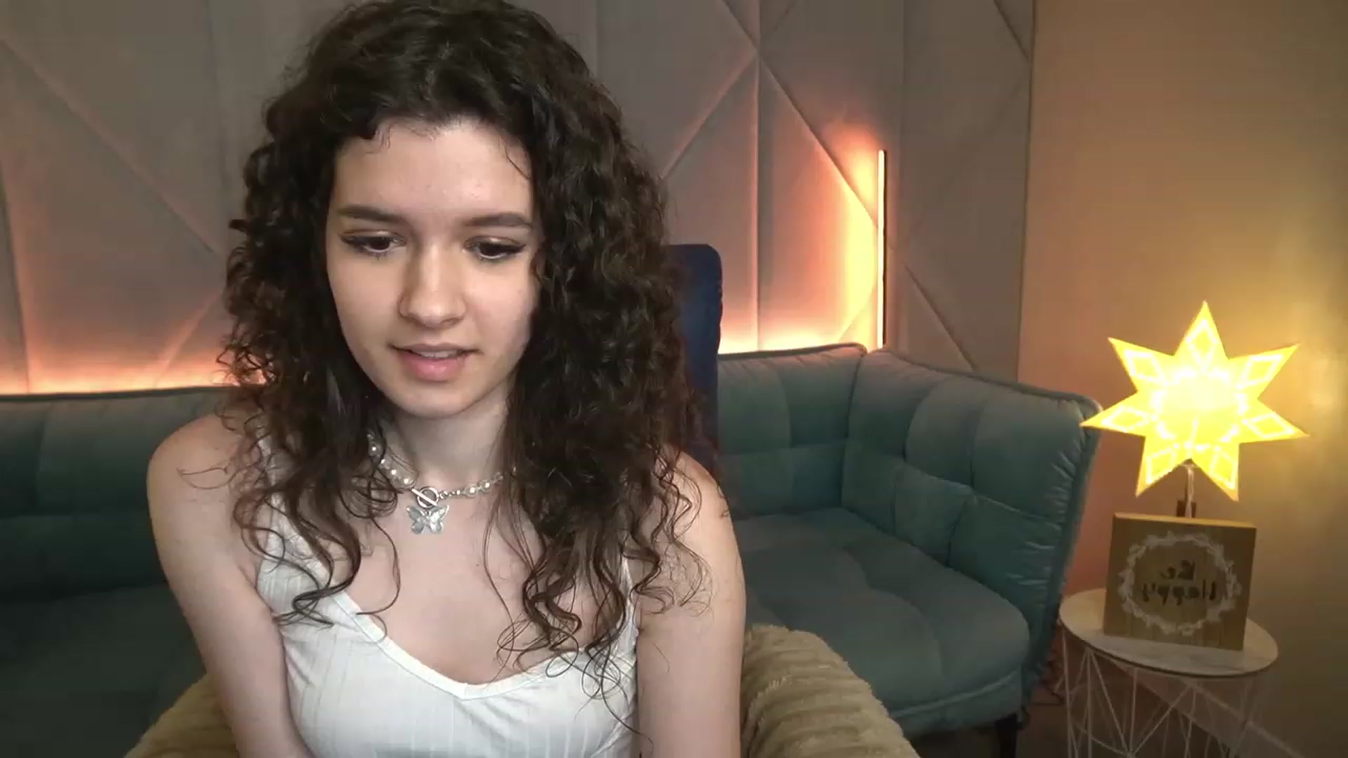 Gallery image thumbnail from Sherry_Li's myfreecams stream on, 11/28/2022, 15:56 image 12 of 20