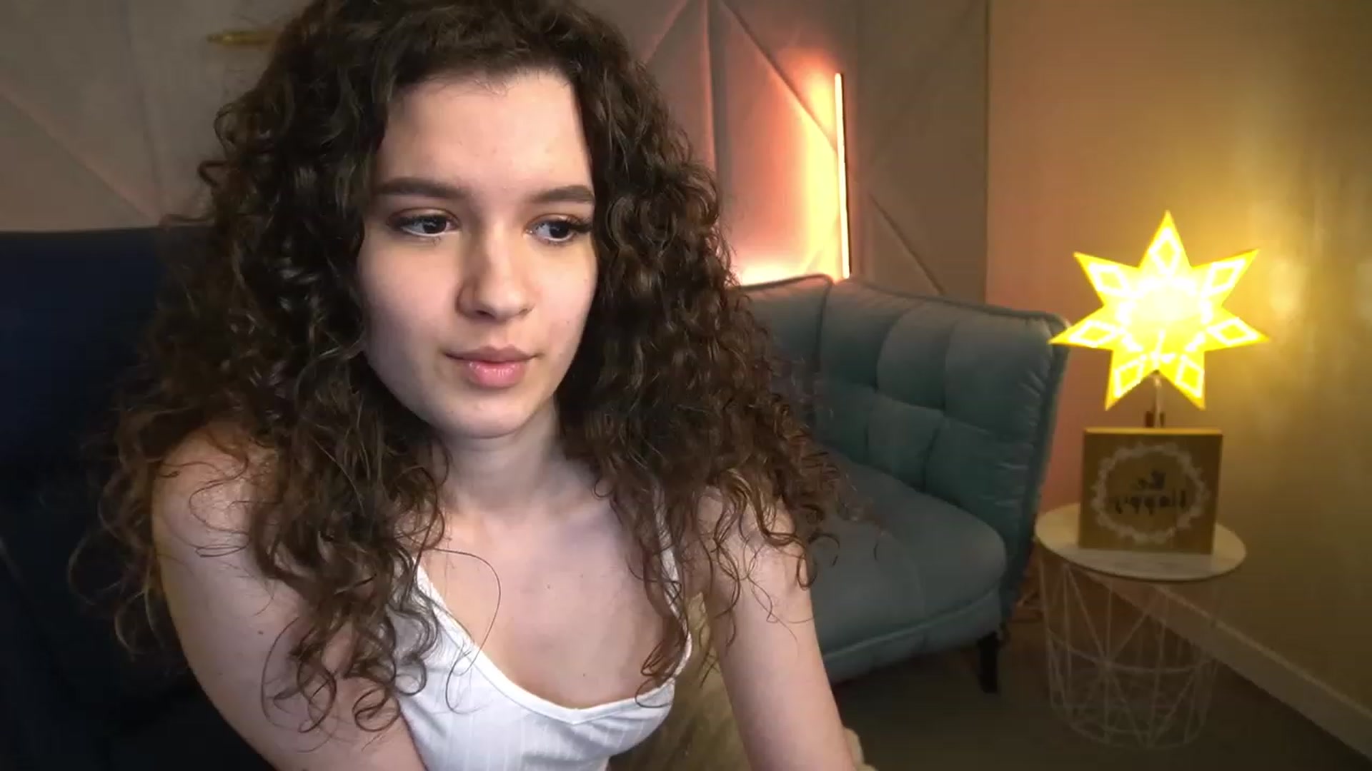 Gallery image thumbnail from Sherry_Li's myfreecams stream on, 11/29/2022, 13:32 image 5 of 20