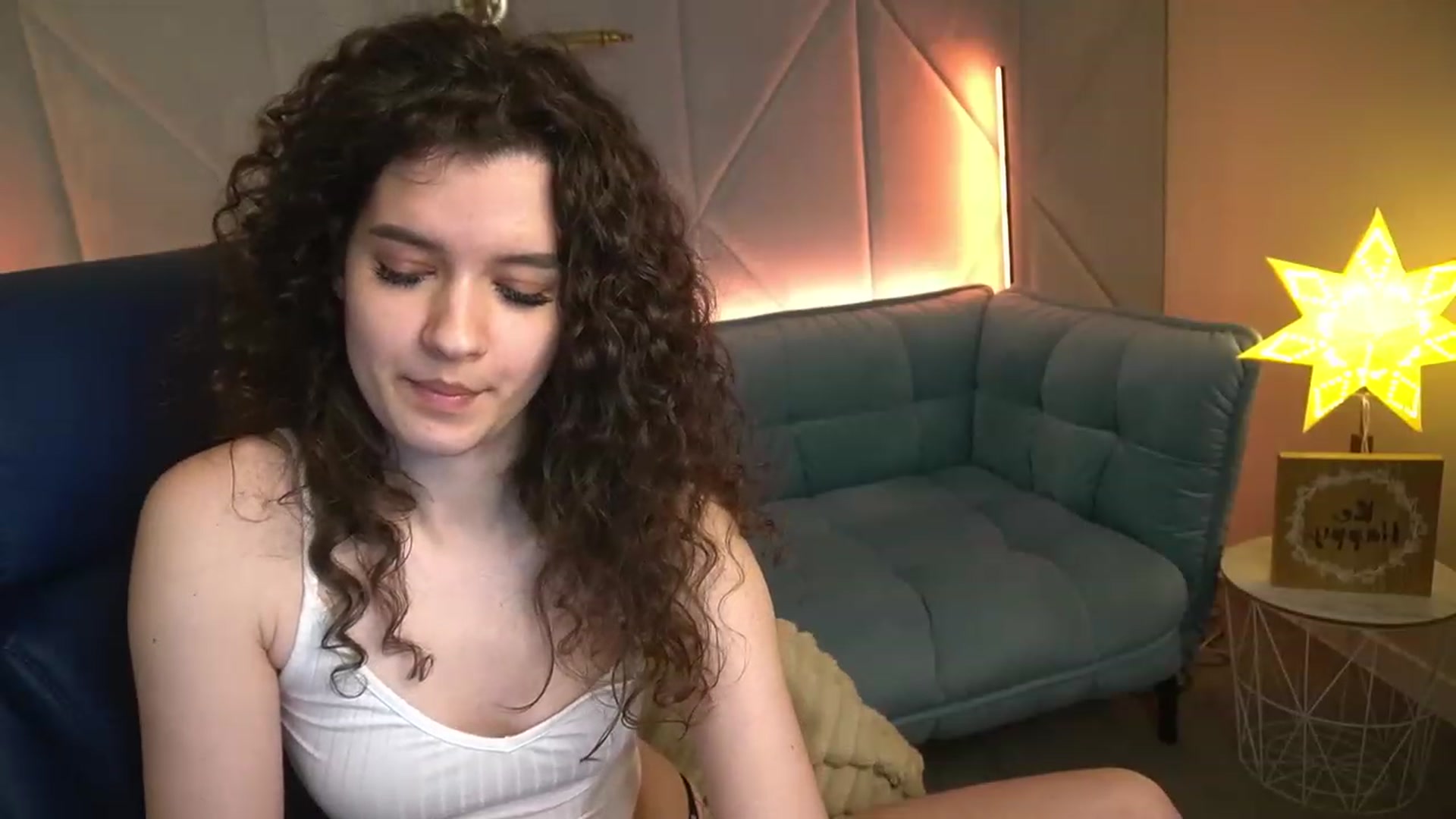 Gallery image thumbnail from Sherry_Li's myfreecams stream on, 11/29/2022, 15:03 image 15 of 20