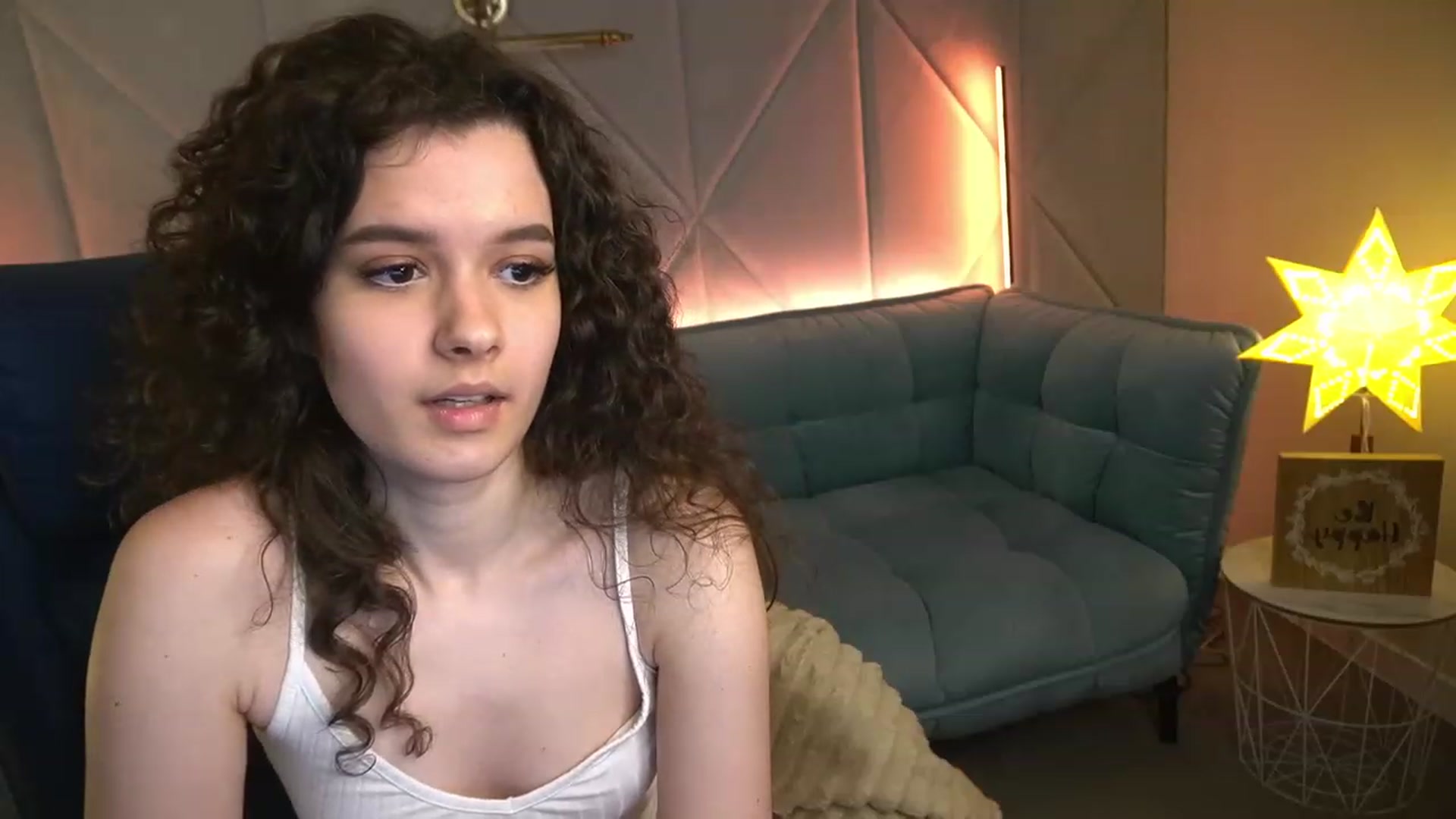 Gallery image thumbnail from Sherry_Li's myfreecams stream on, 11/29/2022, 15:03 image 14 of 20