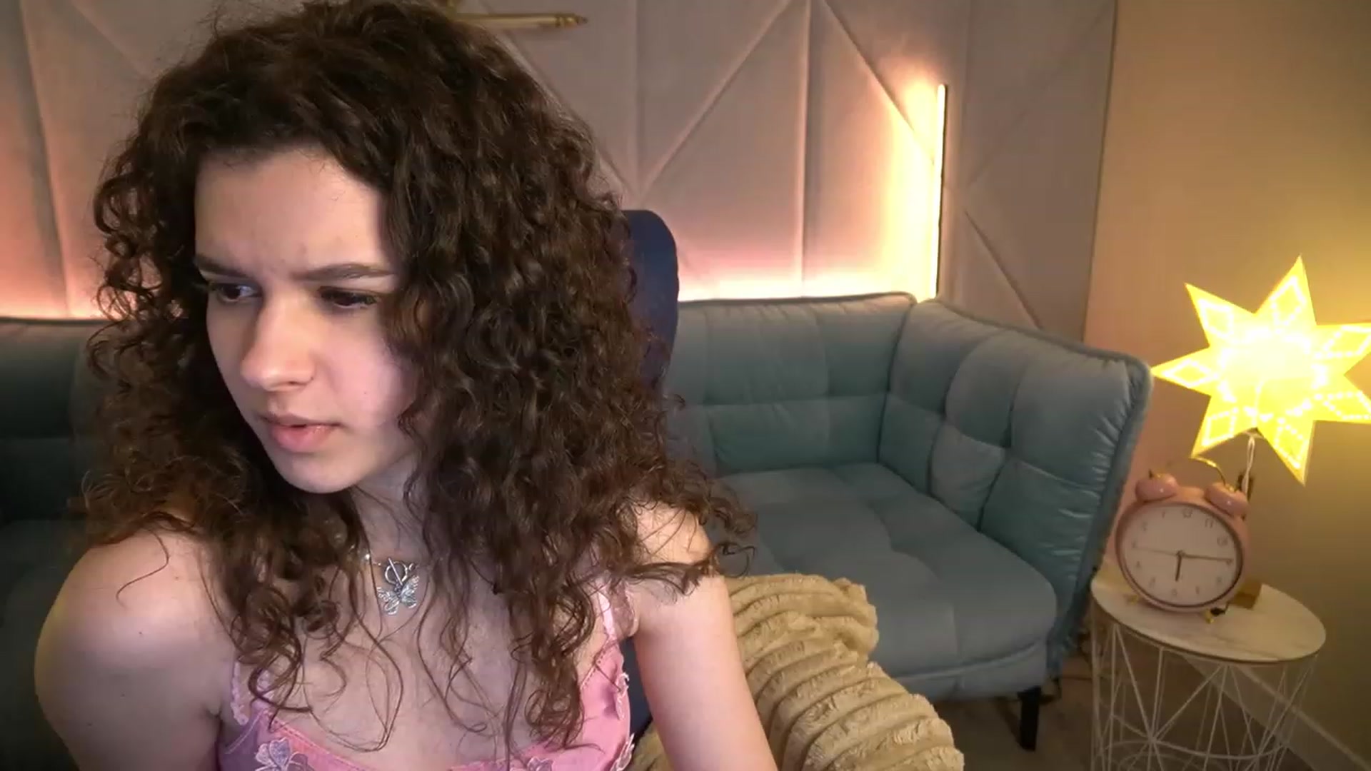 Gallery image thumbnail from Sherry_Li's myfreecams stream on, 12/02/2022, 09:17 image 7 of 20