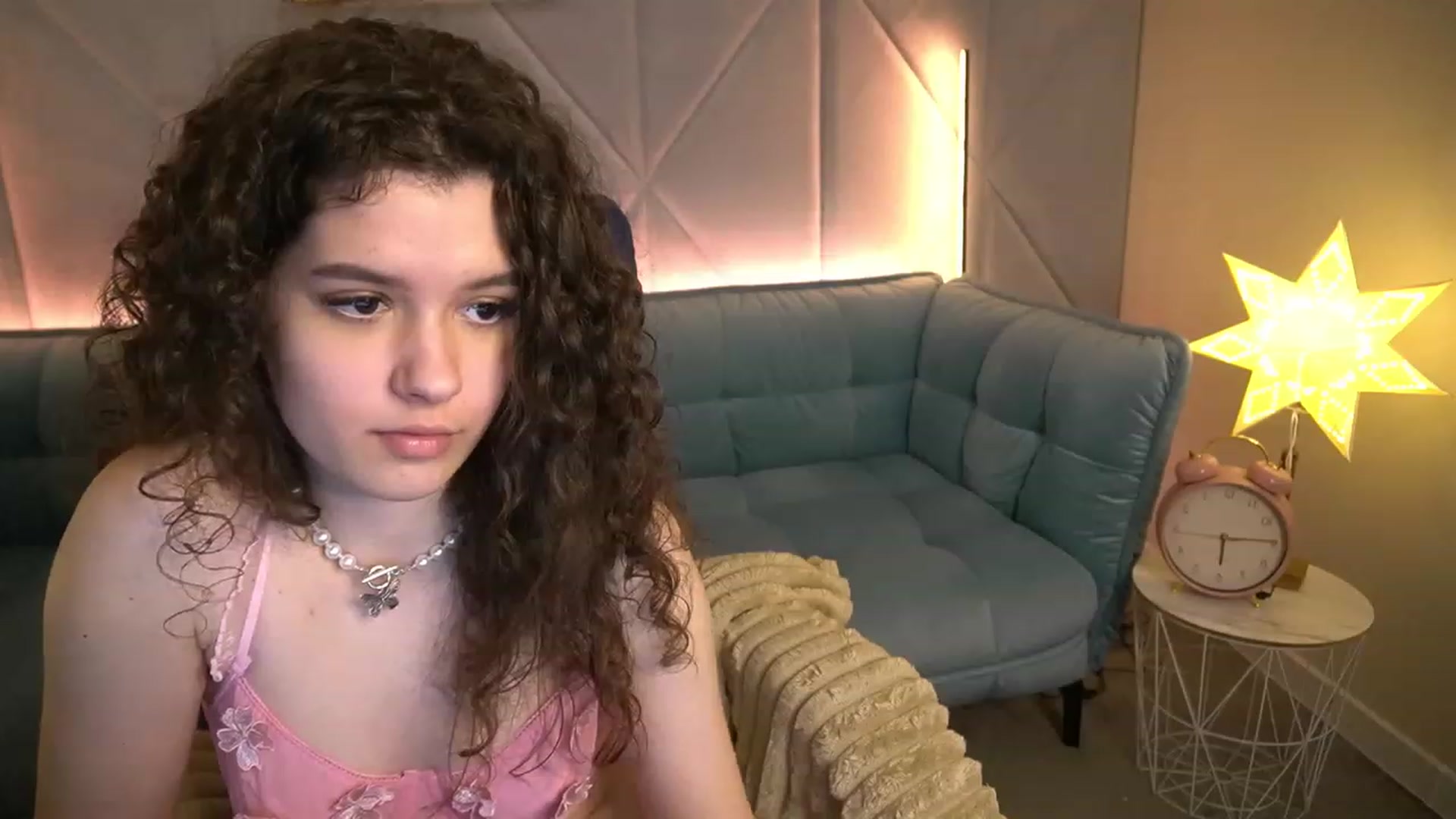 Gallery image thumbnail from Sherry_Li's myfreecams stream on, 12/02/2022, 09:17 image 20 of 20