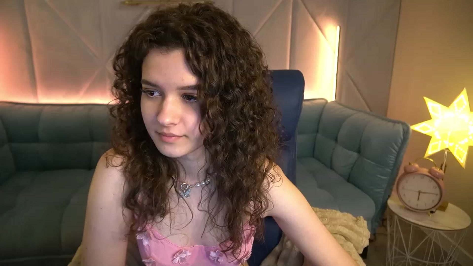Gallery image thumbnail from Sherry_Li's myfreecams stream on, 12/02/2022, 09:17 image 2 of 20