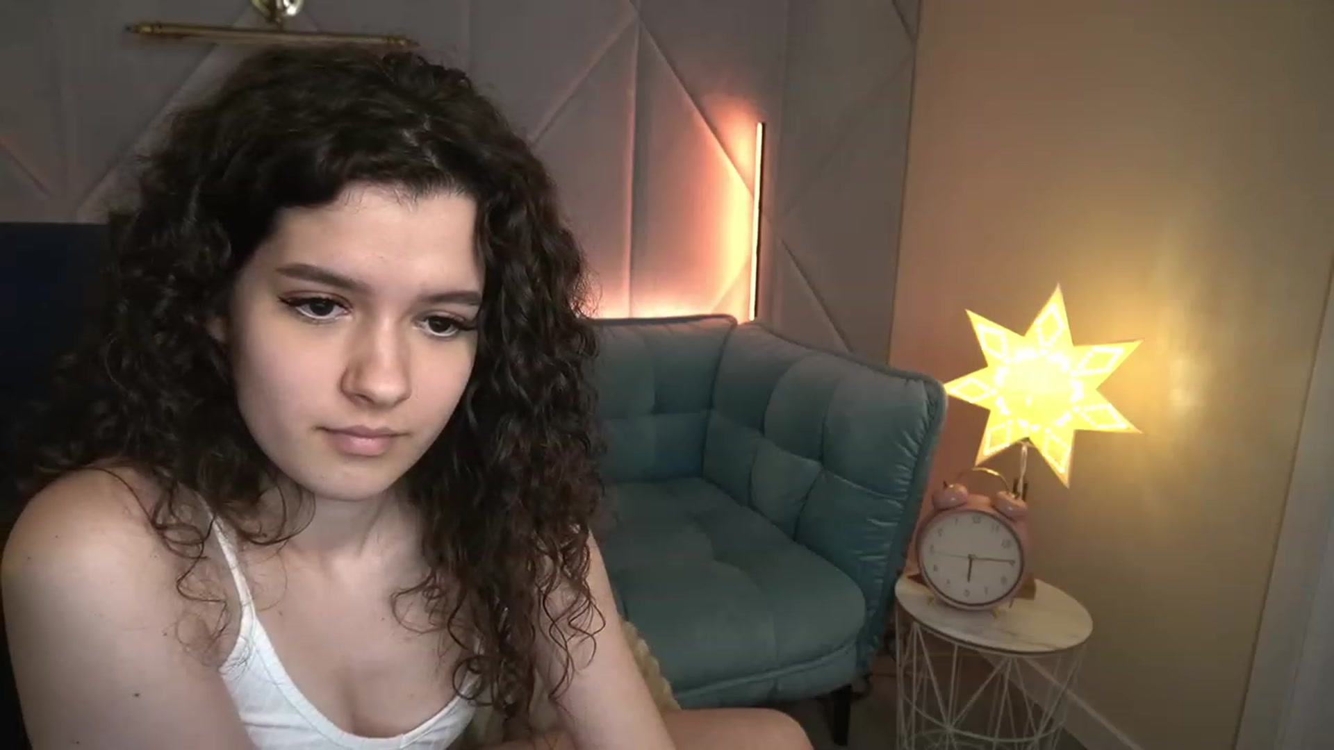 Gallery image thumbnail from Sherry_Li's myfreecams stream on, 12/03/2022, 13:56 image 7 of 20