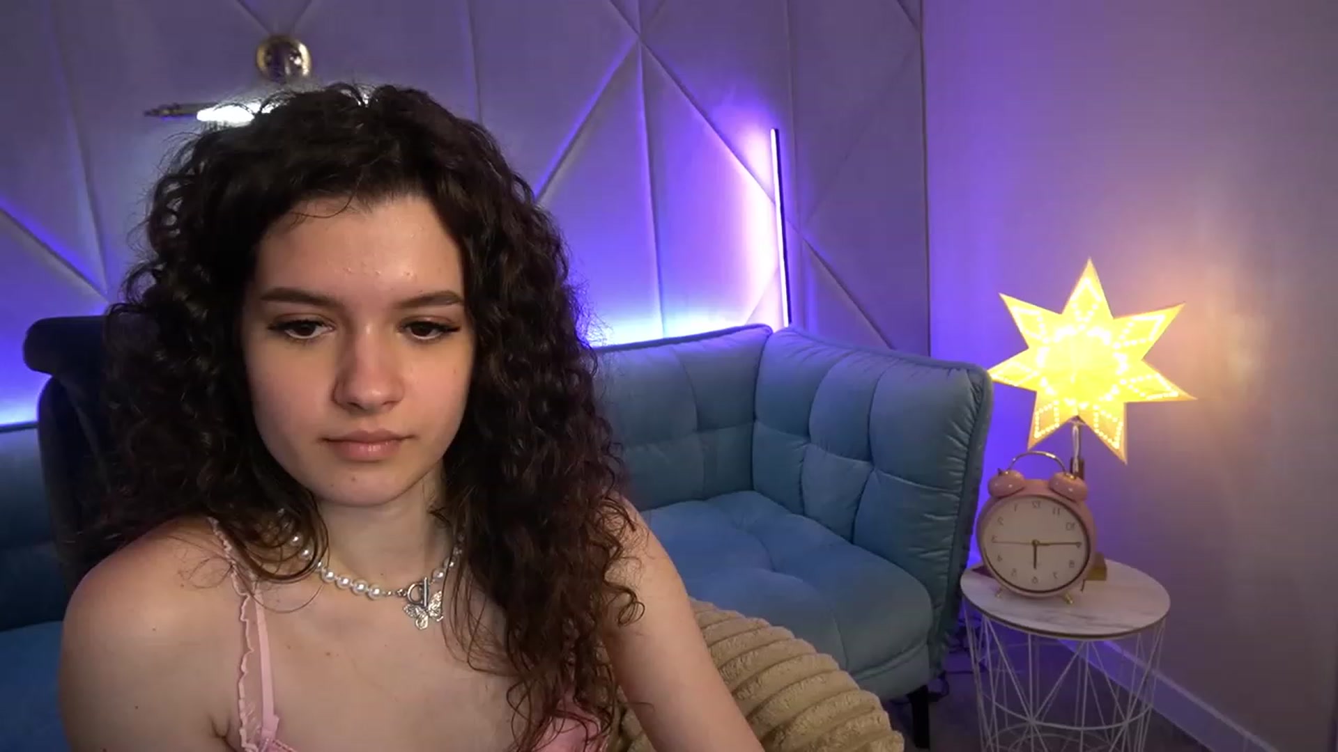 Gallery image thumbnail from Sherry_Li's myfreecams stream on, 12/04/2022, 15:02 image 20 of 20