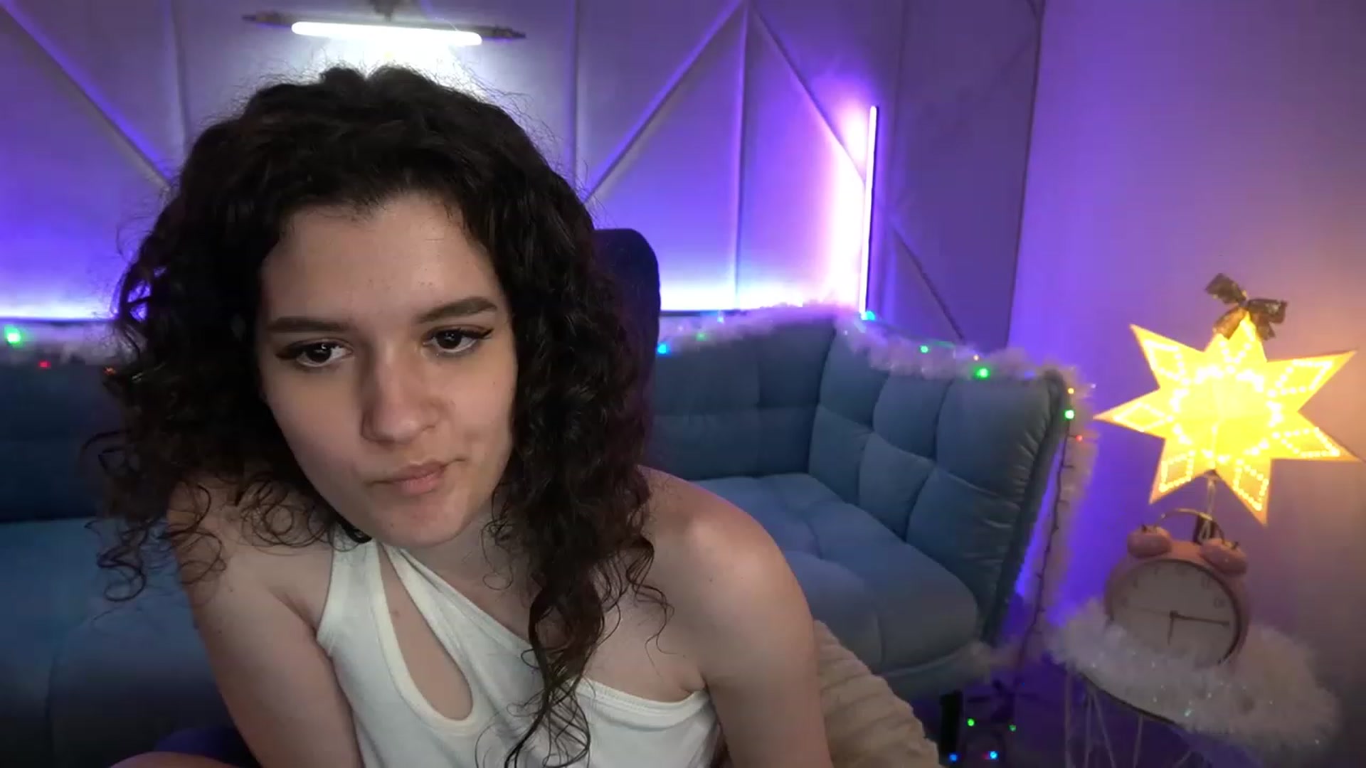 Gallery image thumbnail from Sherry_Li's myfreecams stream on, 12/08/2022, 18:55 image 11 of 20