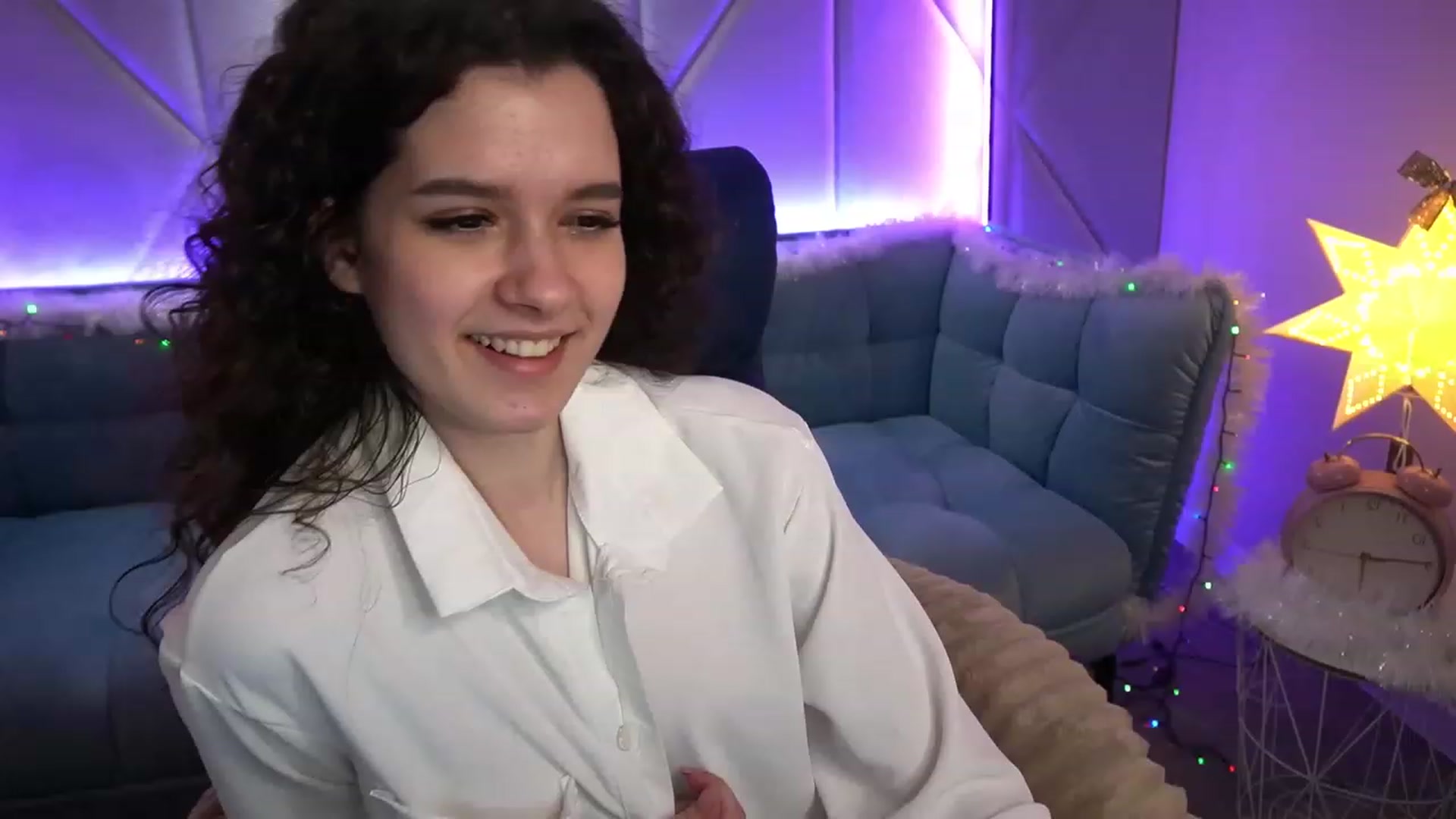 Gallery image thumbnail from Sherry_Li's myfreecams stream on, 12/08/2022, 18:55 image 3 of 20