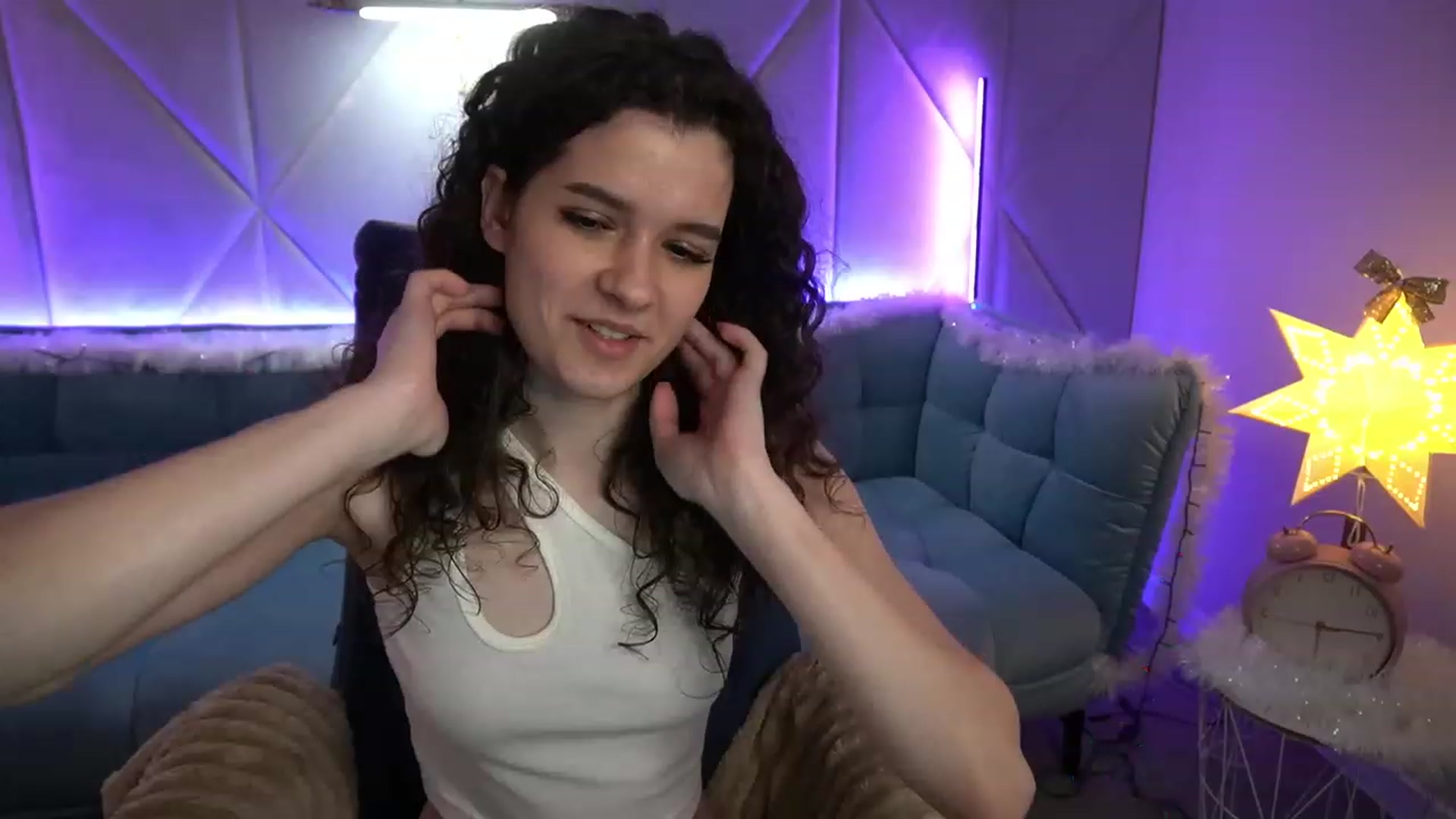 Gallery image thumbnail from Sherry_Li's myfreecams stream on, 12/08/2022, 18:55 image 16 of 20