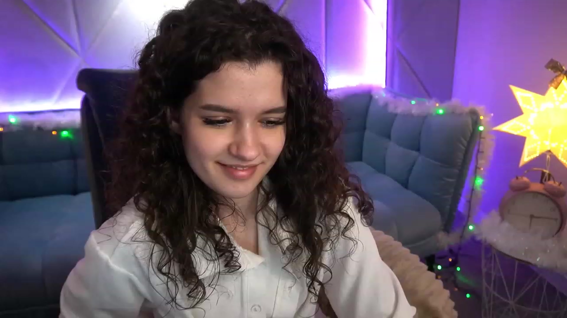 Gallery image thumbnail from Sherry_Li's myfreecams stream on, 12/08/2022, 18:55 image 1 of 20