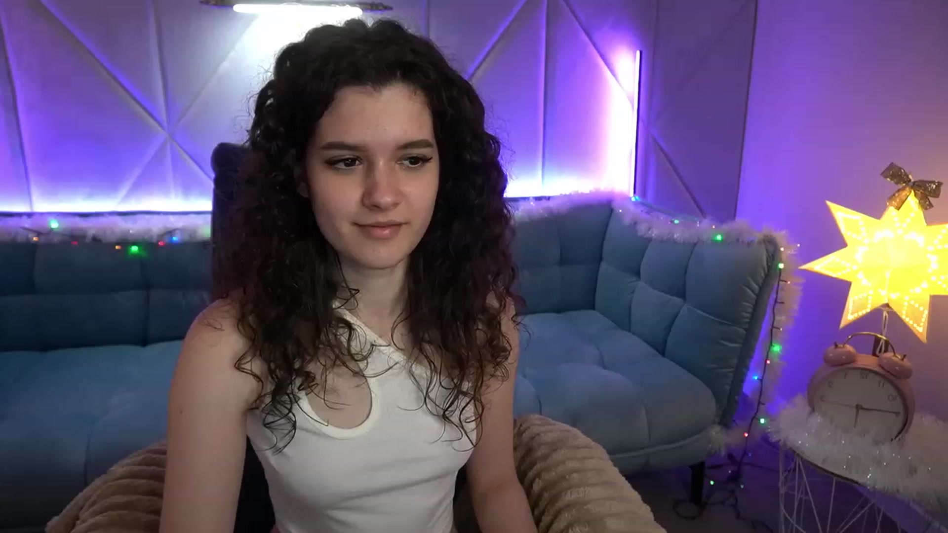 Gallery image thumbnail from Sherry_Li's myfreecams stream on, 12/08/2022, 18:55 image 17 of 20