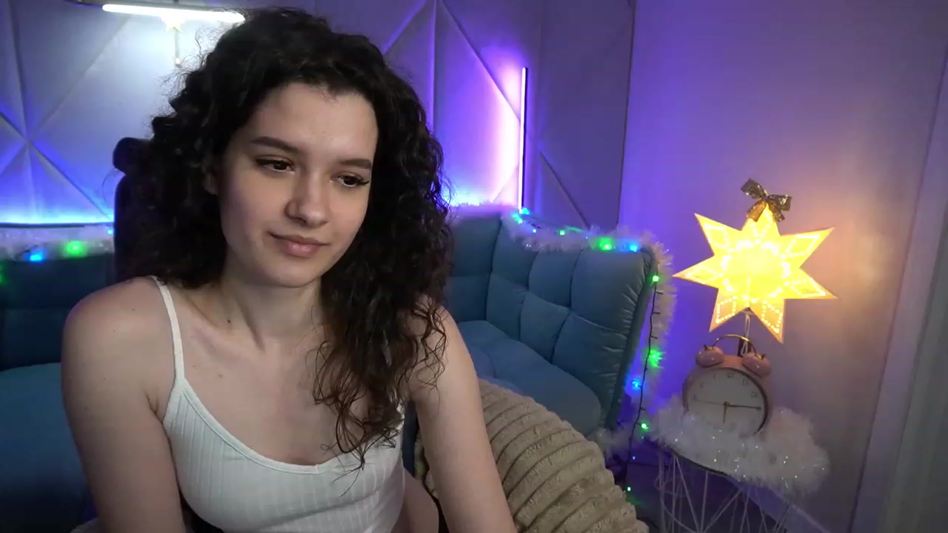 Gallery image thumbnail from Sherry_Li's myfreecams stream on, 12/09/2022, 14:15 image 14 of 20