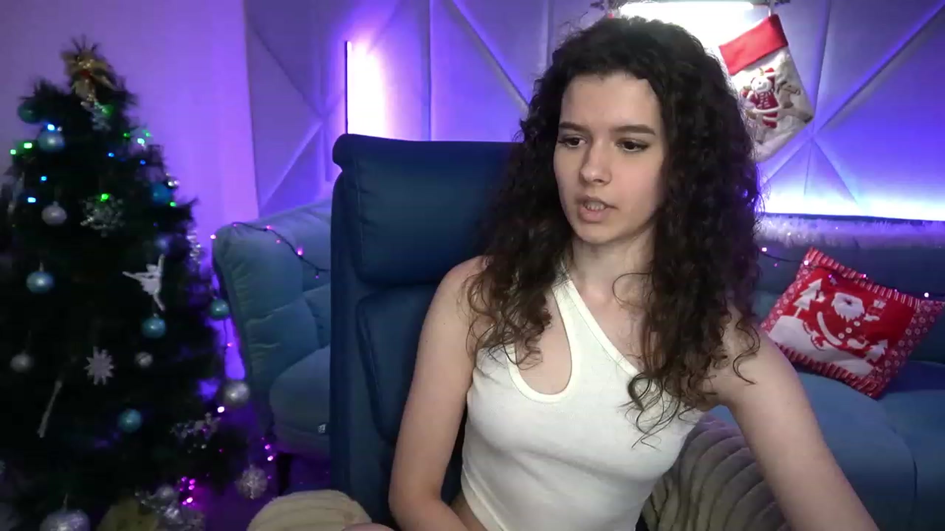 Gallery image thumbnail from Sherry_Li's myfreecams stream on, 12/10/2022, 15:57 image 5 of 20