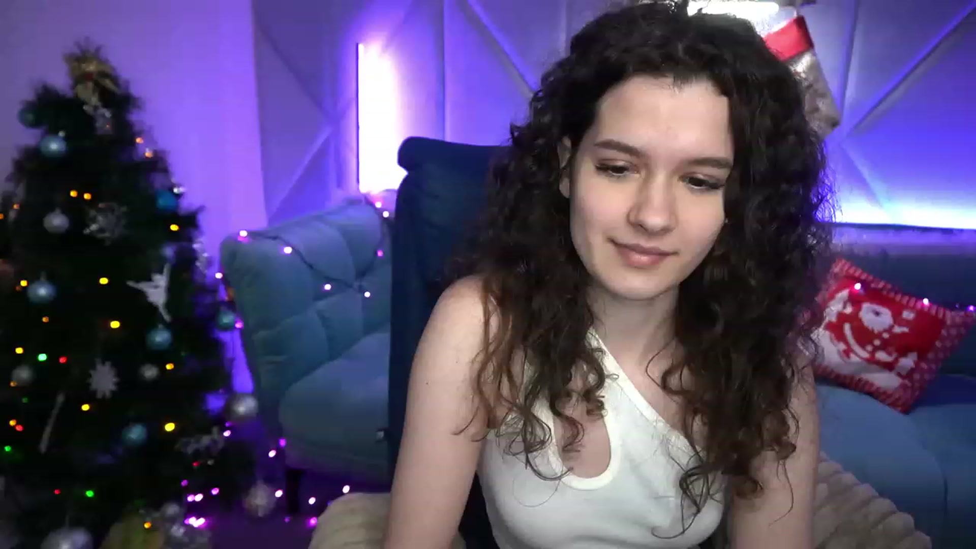 Gallery image thumbnail from Sherry_Li's myfreecams stream on, 12/10/2022, 15:57 image 1 of 20