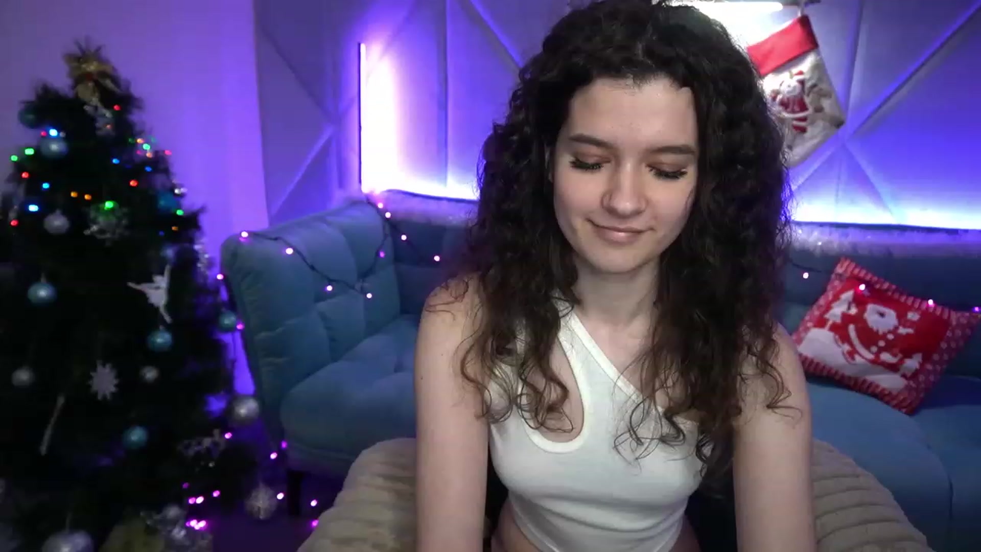 Gallery image thumbnail from Sherry_Li's myfreecams stream on, 12/10/2022, 15:57 image 4 of 20