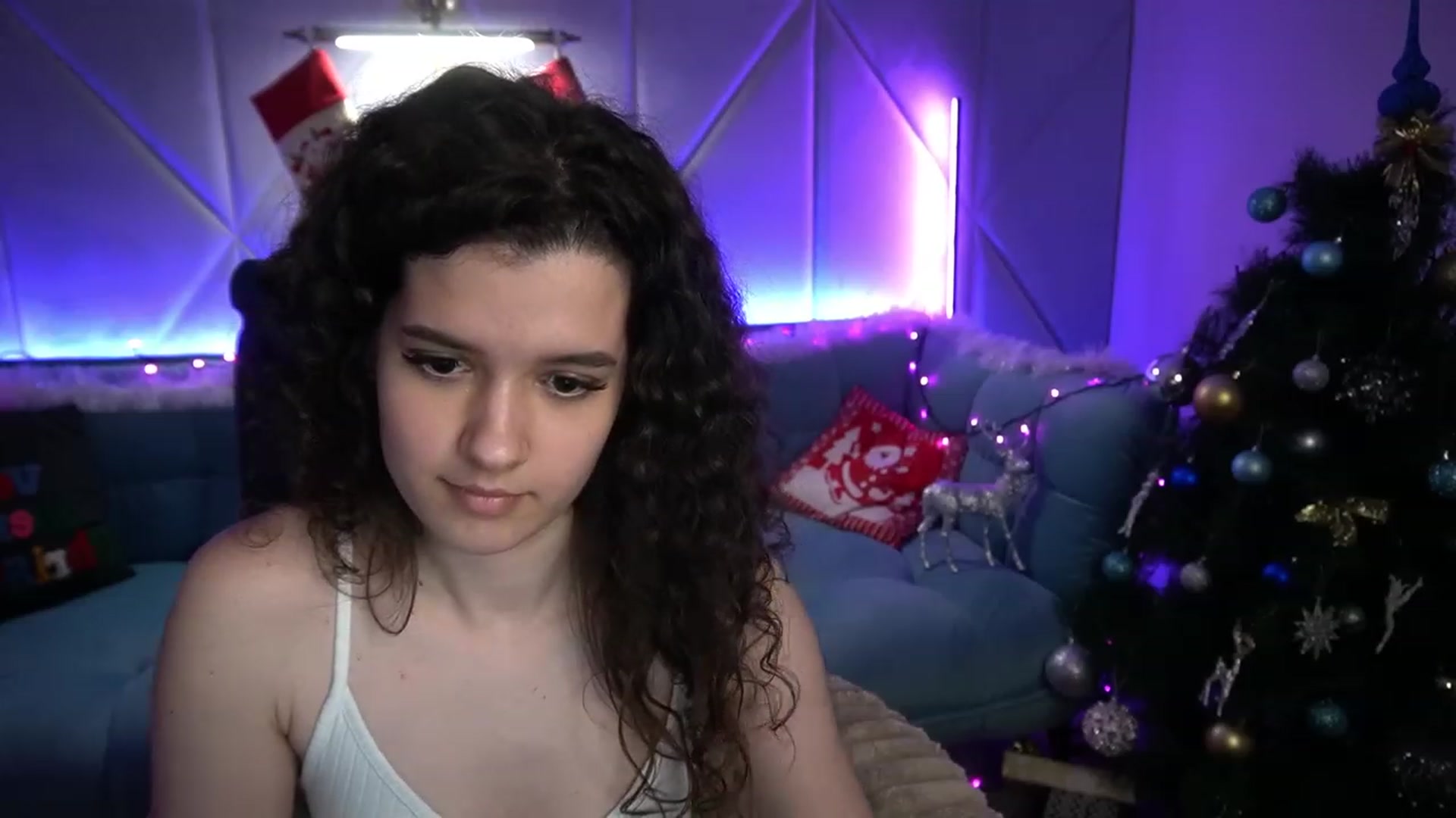 Gallery image thumbnail from Sherry_Li's myfreecams stream on, 12/11/2022, 17:27 image 11 of 20