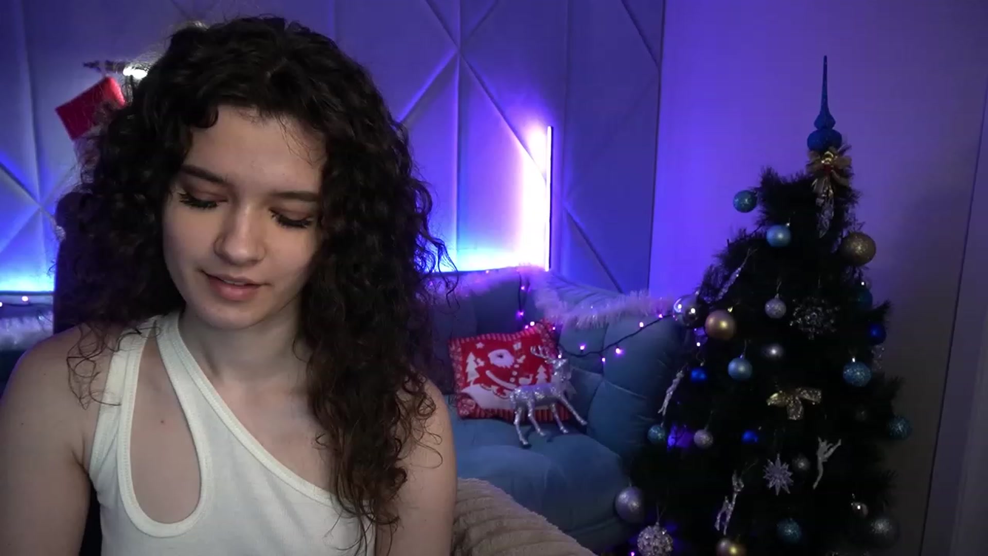 Gallery image thumbnail from Sherry_Li's myfreecams stream on, 12/12/2022, 14:12 image 1 of 20