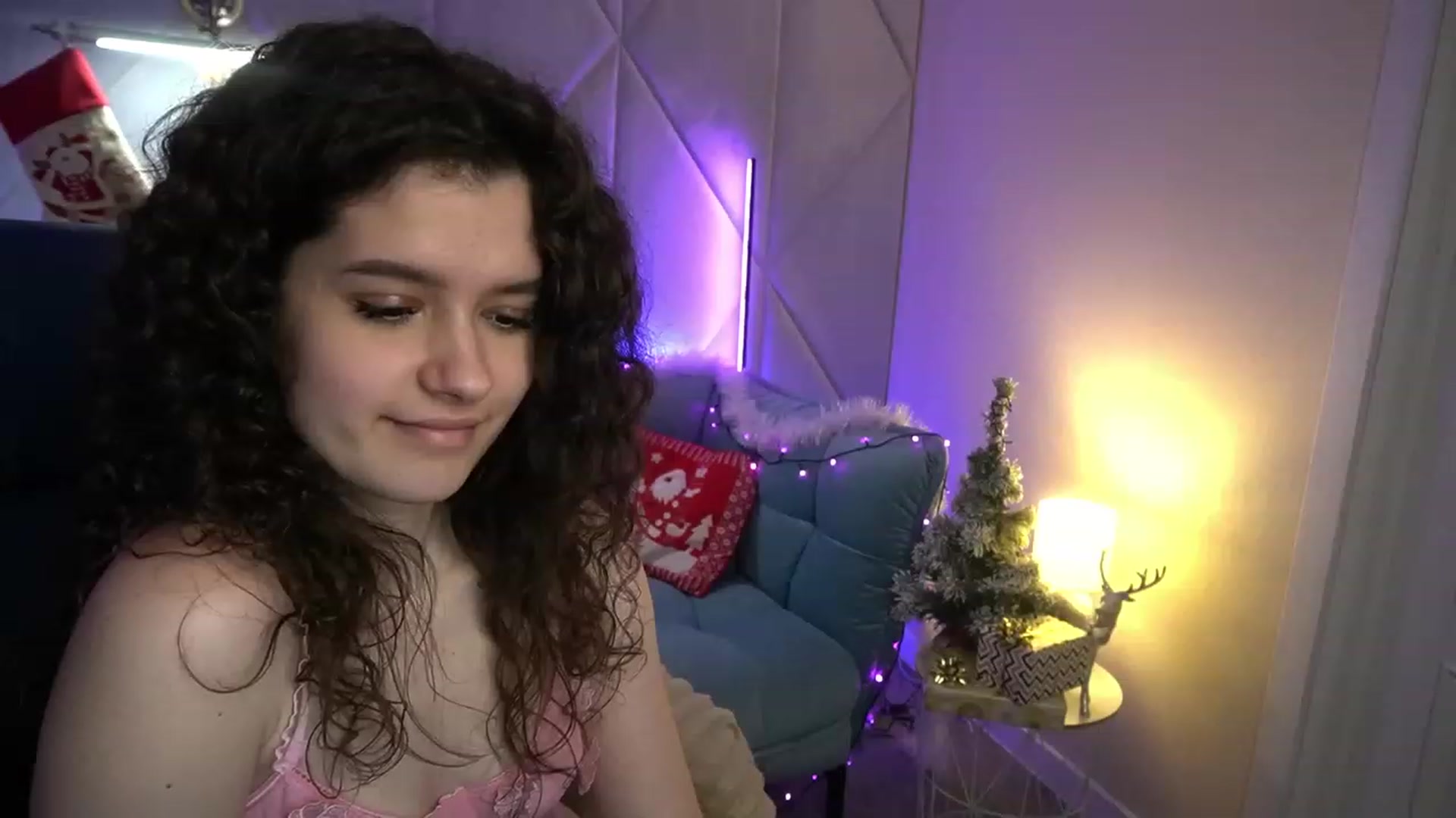 Gallery image thumbnail from Sherry_Li's myfreecams stream on, 12/15/2022, 15:13 image 8 of 20