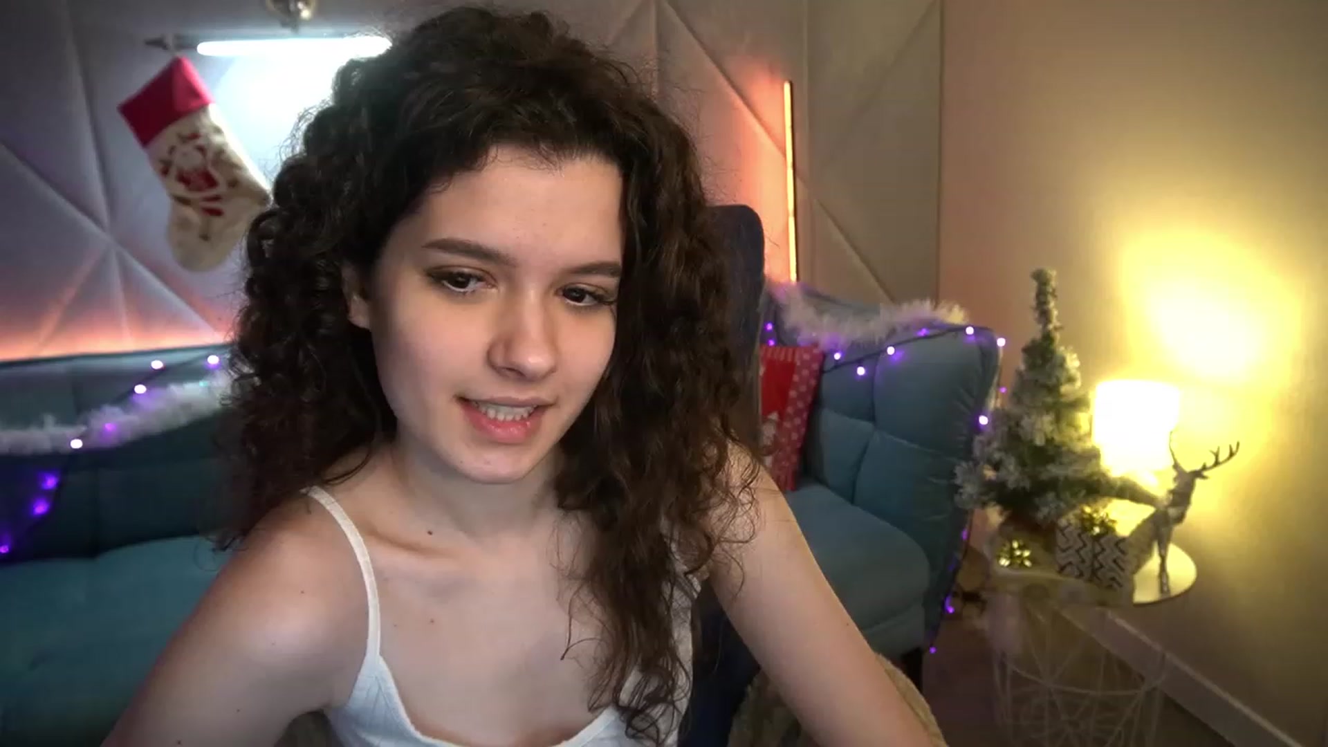 Gallery image thumbnail from Sherry_Li's myfreecams stream on, 12/18/2022, 10:05 image 3 of 20