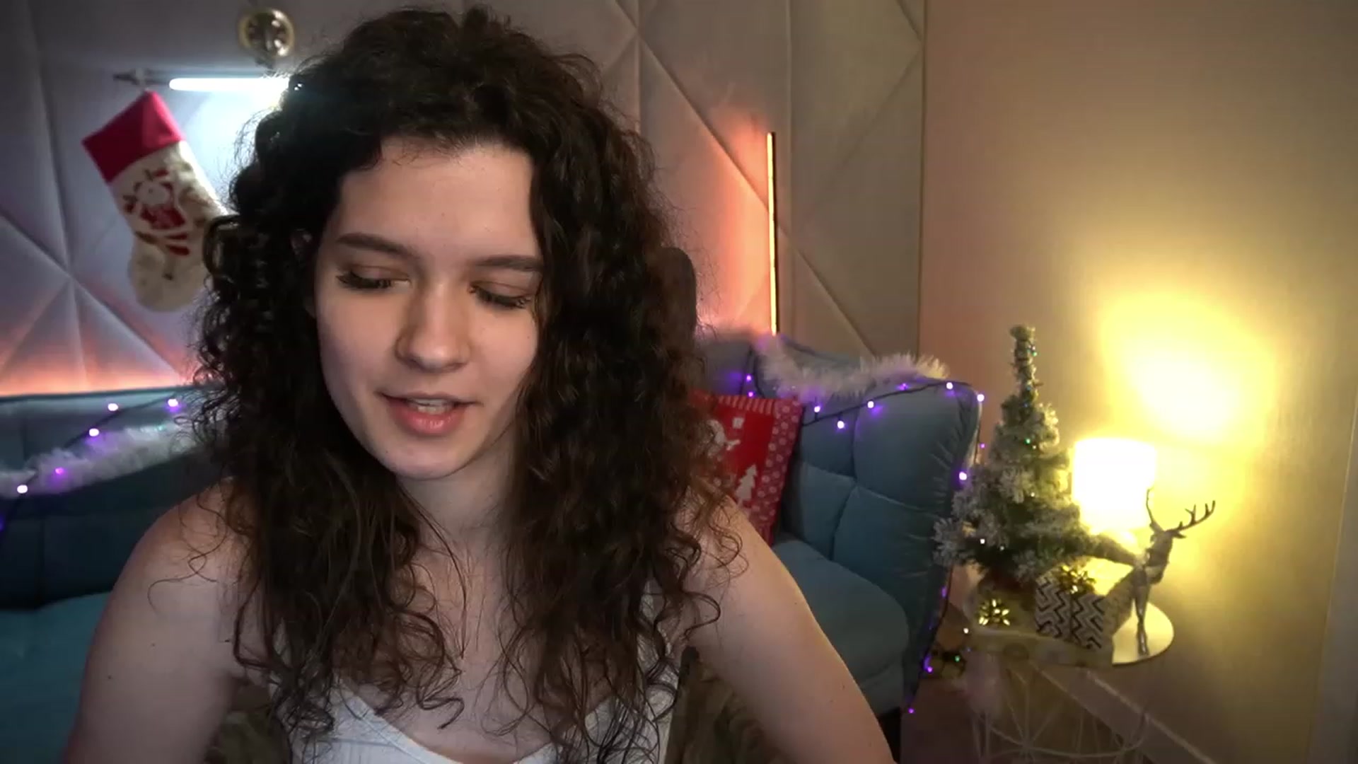 Gallery image thumbnail from Sherry_Li's myfreecams stream on, 12/18/2022, 10:05 image 10 of 20
