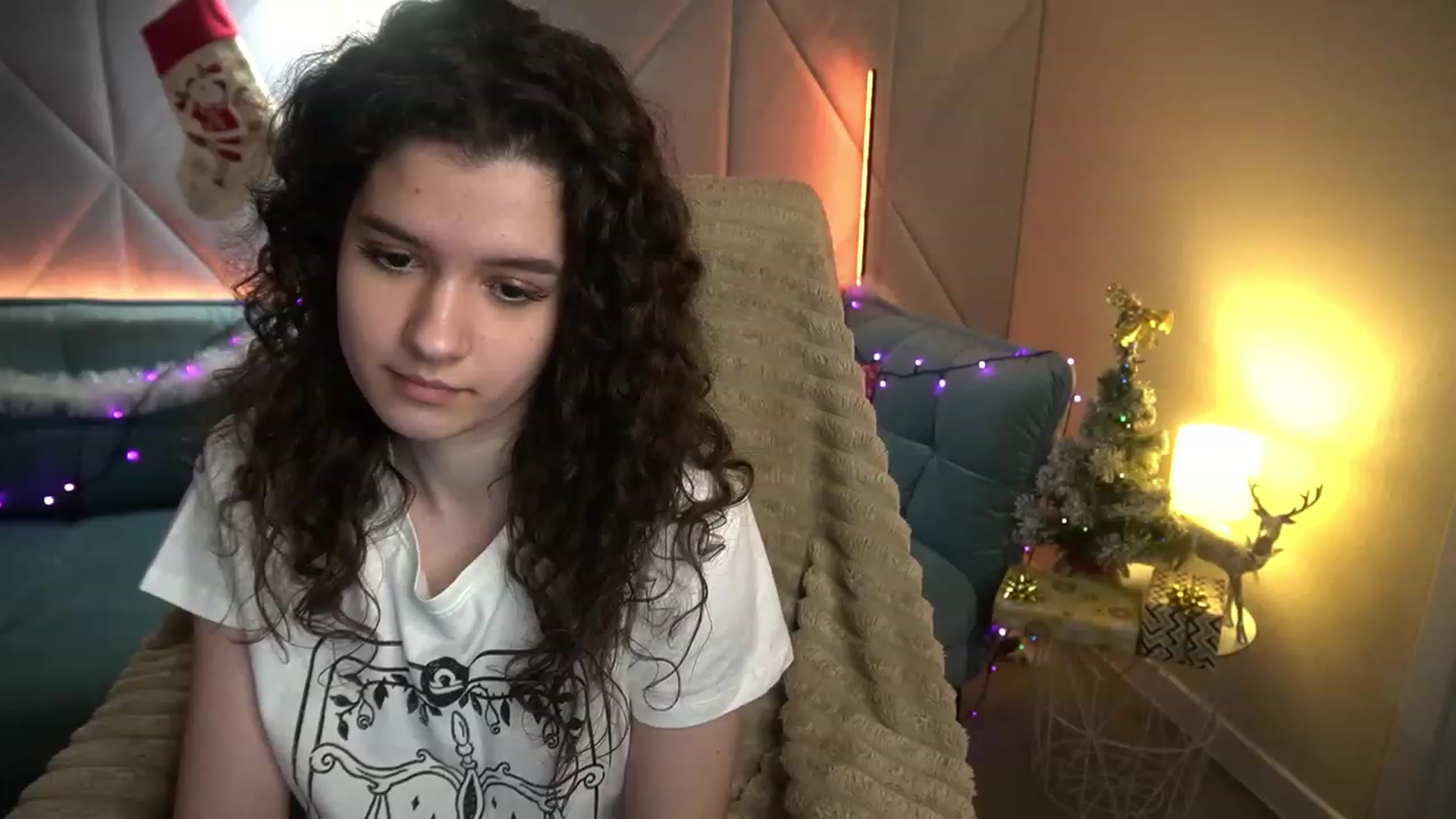 Gallery image thumbnail from Sherry_Li's myfreecams stream on, 12/22/2022, 12:05 image 8 of 20