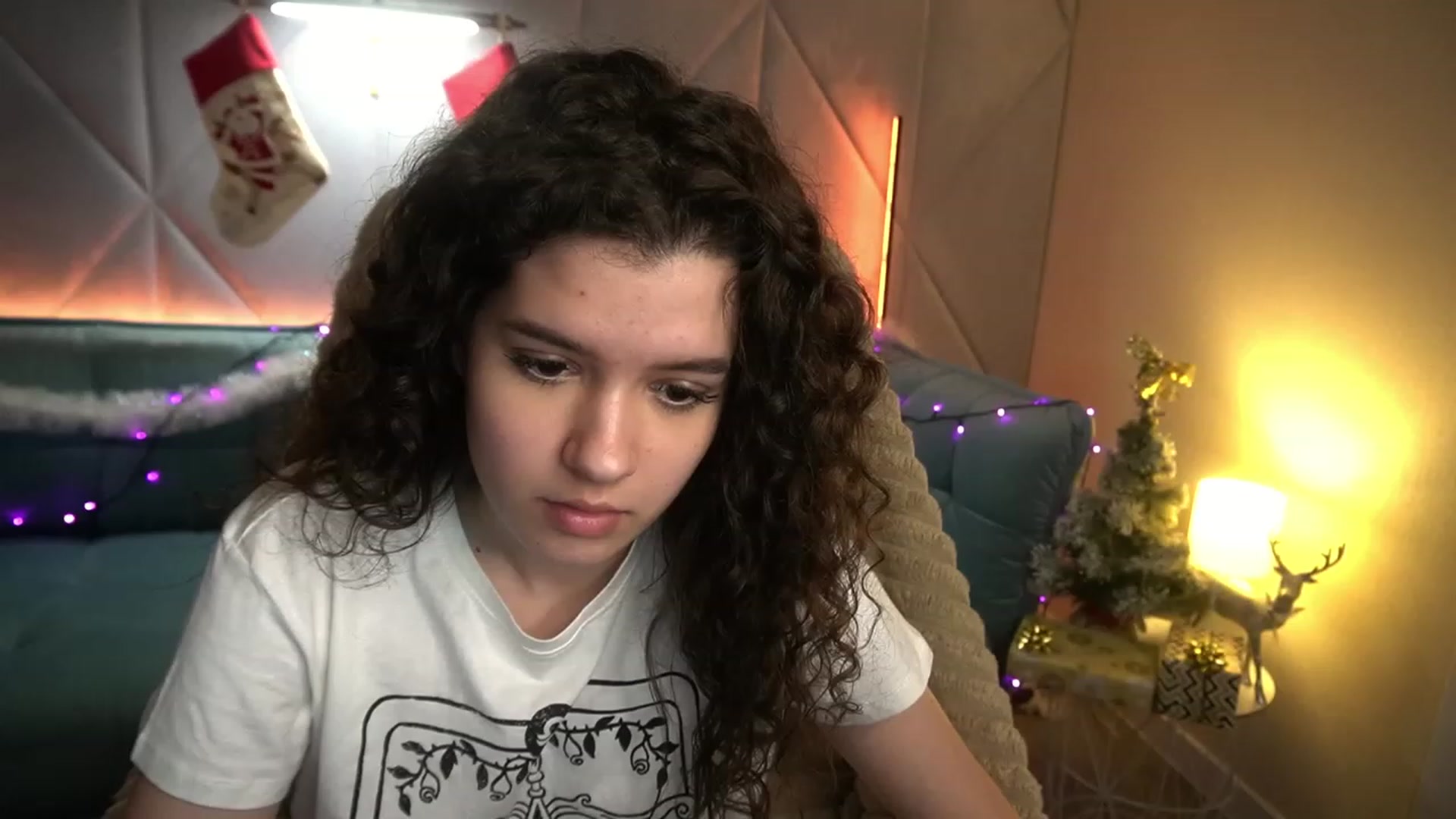 Gallery image thumbnail from Sherry_Li's myfreecams stream on, 12/22/2022, 12:56 image 1 of 20