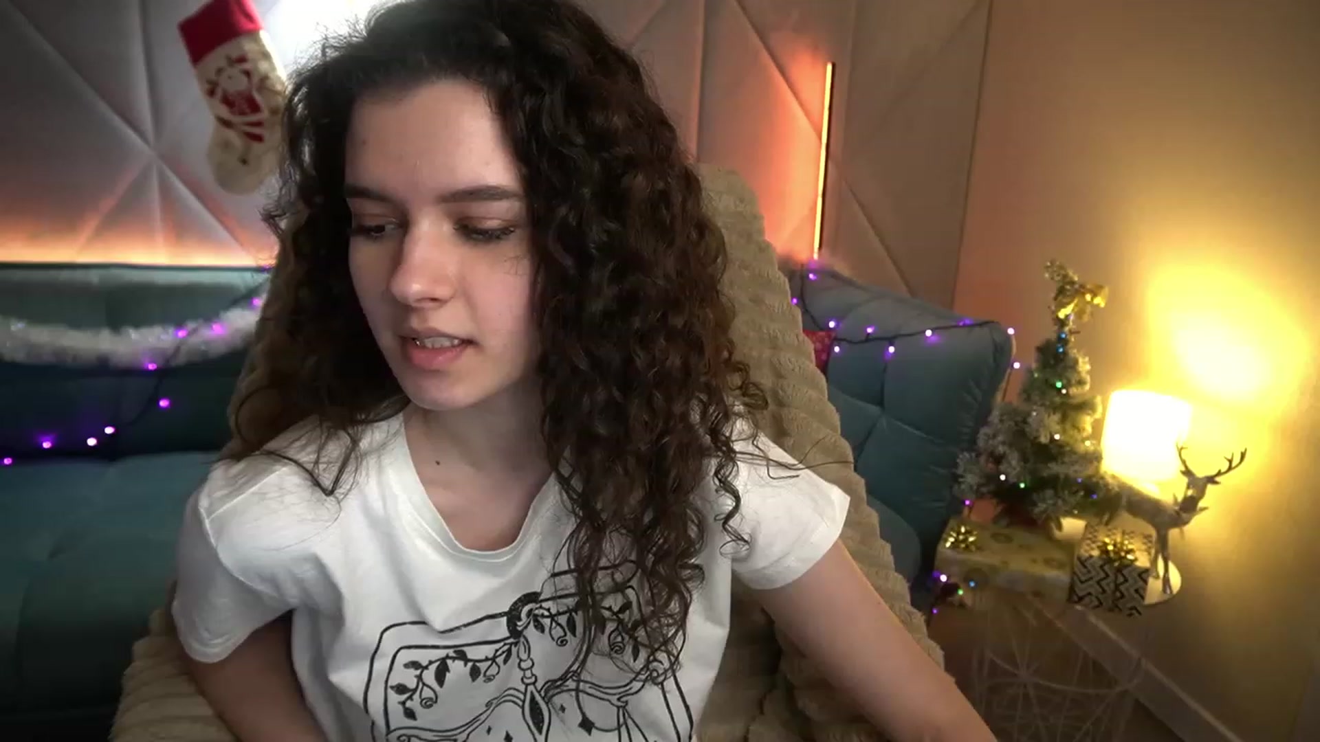 Gallery image thumbnail from Sherry_Li's myfreecams stream on, 12/22/2022, 12:56 image 9 of 20
