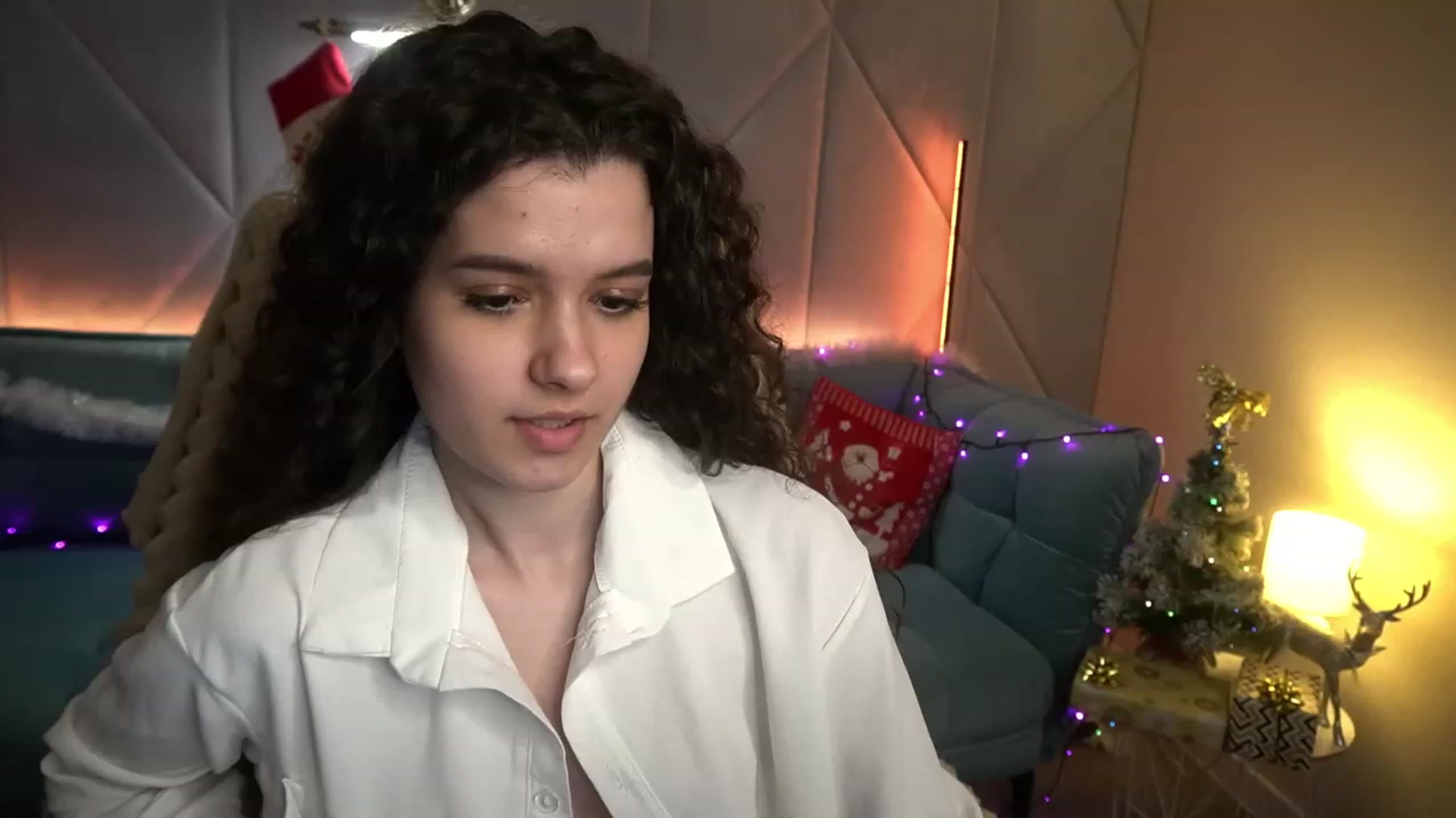 Gallery image thumbnail from Sherry_Li's myfreecams stream on, 12/22/2022, 14:44 image 12 of 20