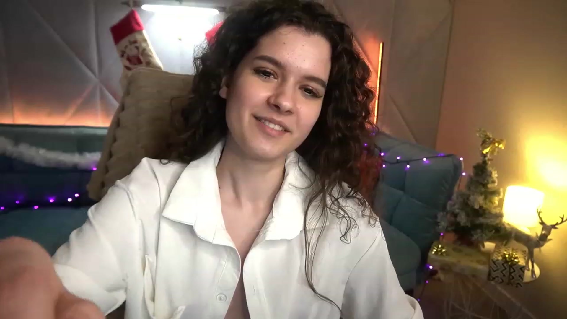 Gallery image thumbnail from Sherry_Li's myfreecams stream on, 12/22/2022, 14:44 image 14 of 20