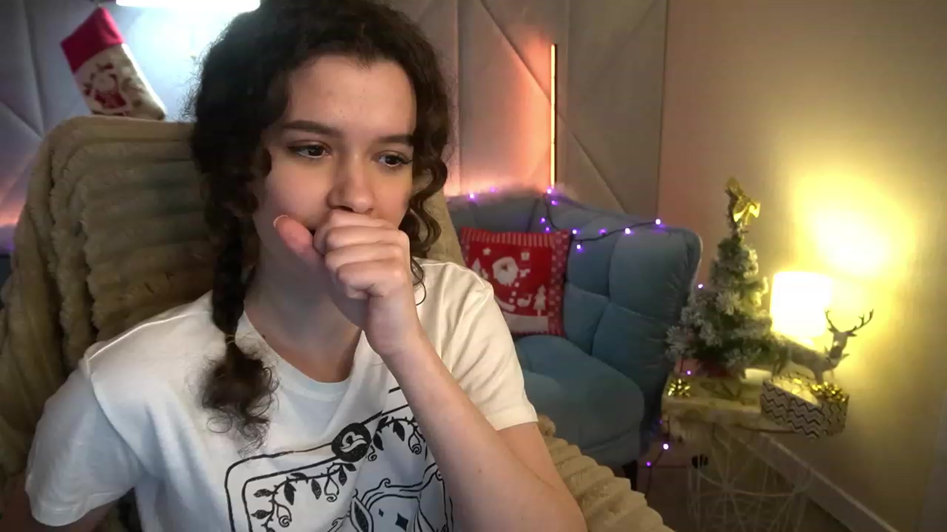 Gallery image thumbnail from Sherry_Li's myfreecams stream on, 12/24/2022, 14:13 image 16 of 20