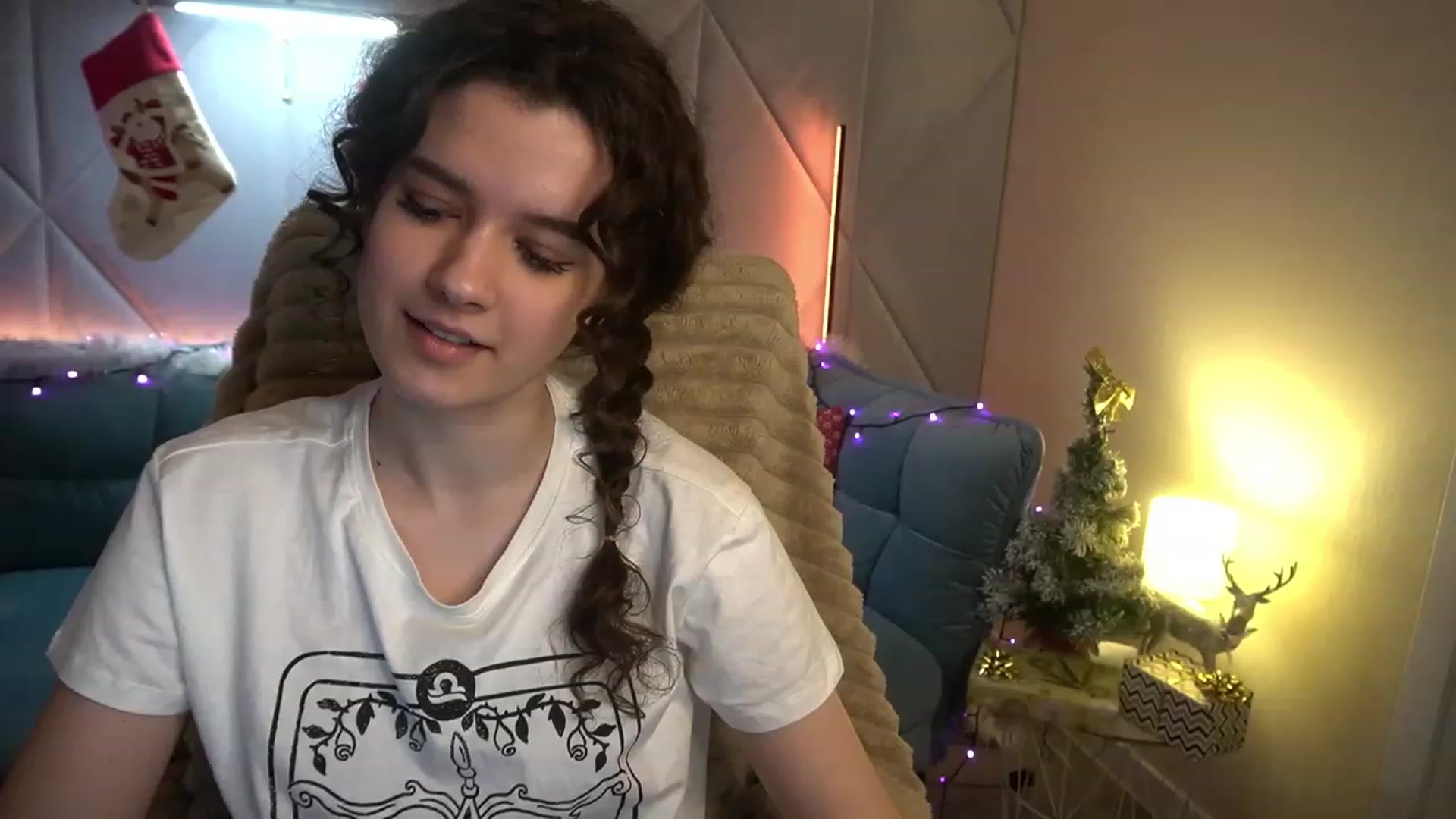 Gallery image thumbnail from Sherry_Li's myfreecams stream on, 12/24/2022, 14:13 image 1 of 20