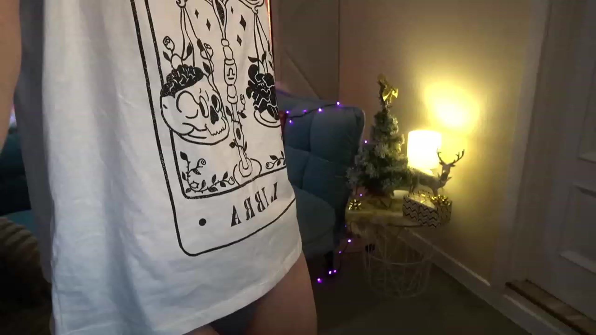 Gallery image thumbnail from Sherry_Li's myfreecams stream on, 12/24/2022, 14:13 image 13 of 20