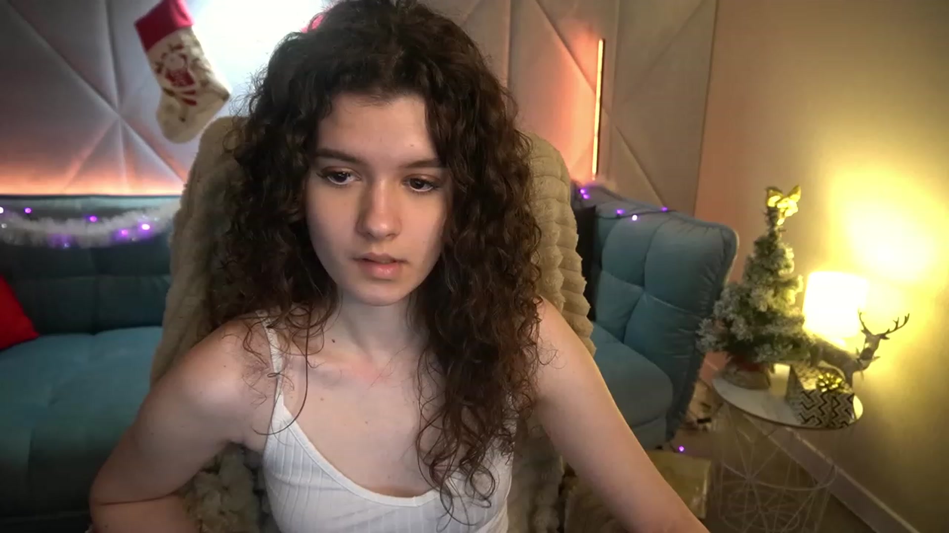 Gallery image thumbnail from Sherry_Li's myfreecams stream on, 12/28/2022, 14:10 image 1 of 20