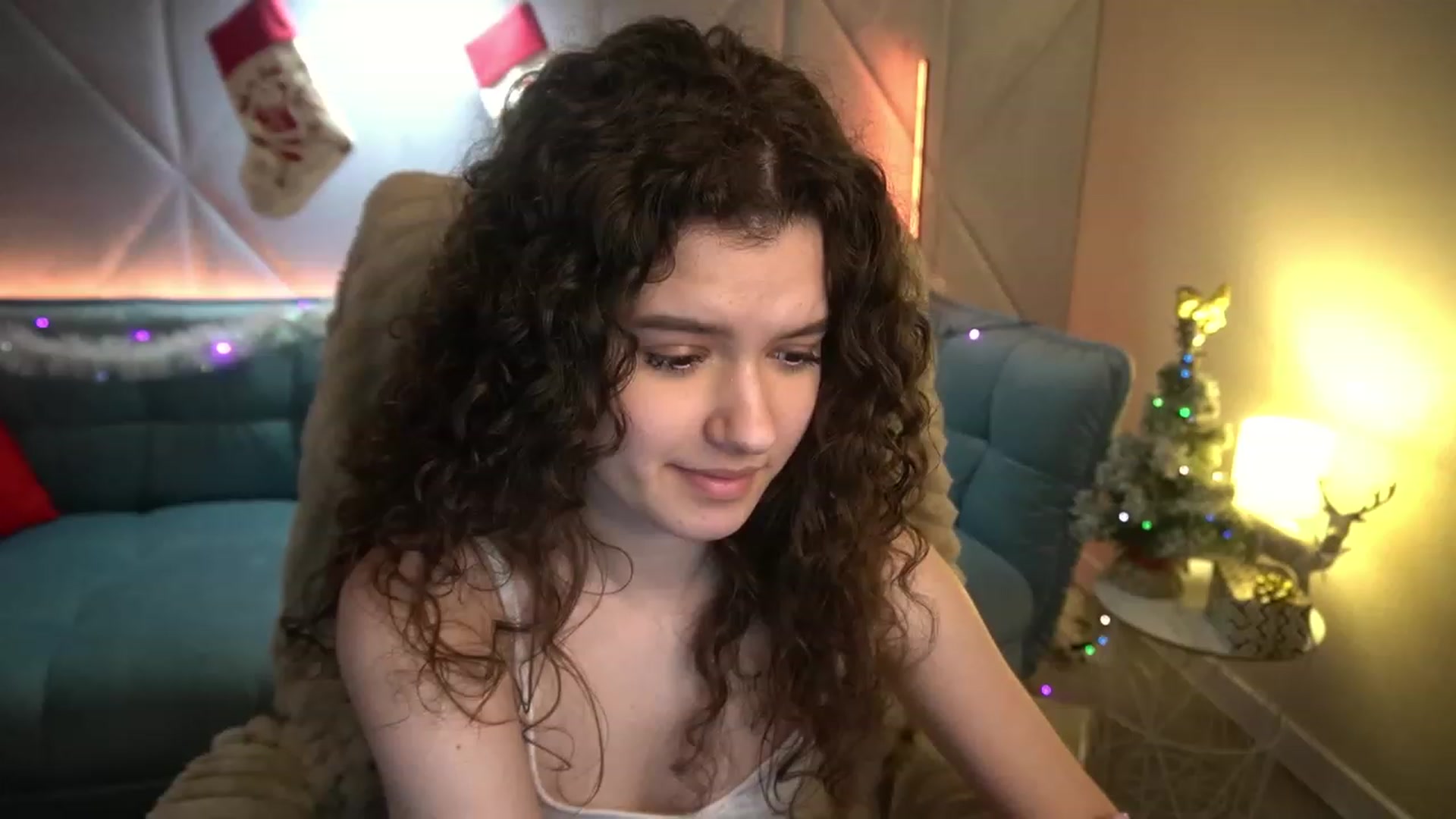 Gallery image thumbnail from Sherry_Li's myfreecams stream on, 12/28/2022, 14:10 image 17 of 20