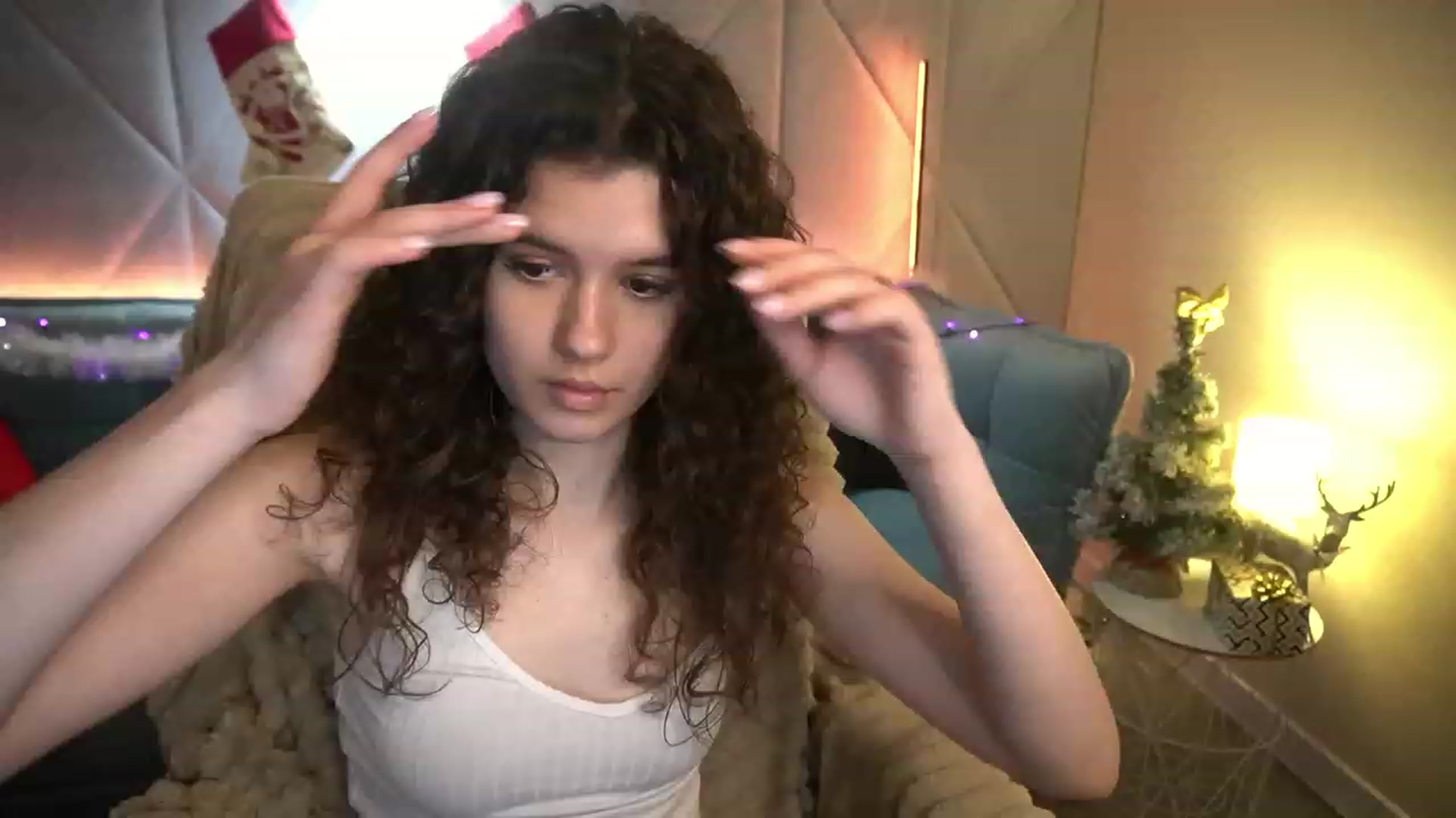 Gallery image thumbnail from Sherry_Li's myfreecams stream on, 12/28/2022, 14:10 image 19 of 20