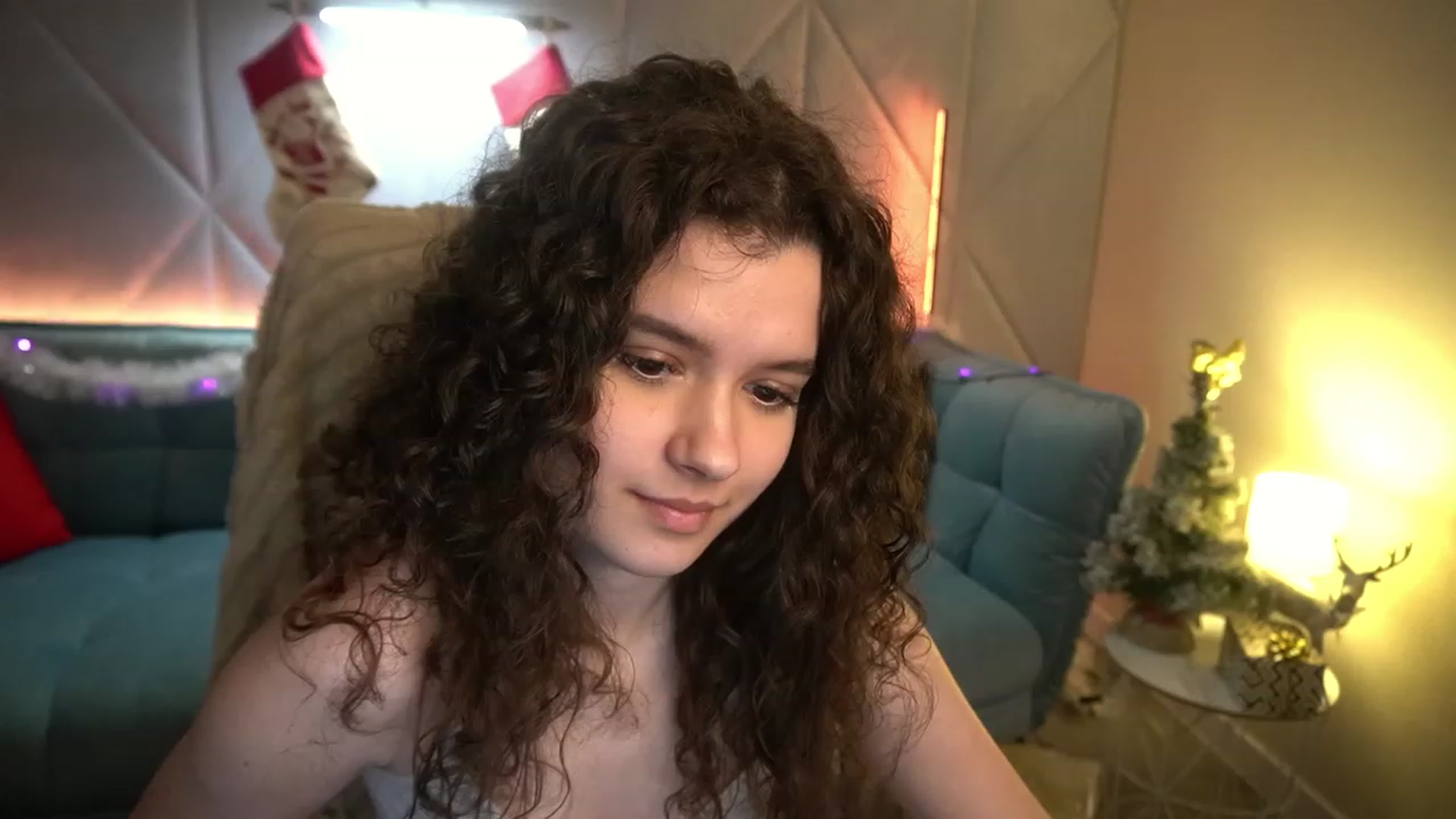 Gallery image thumbnail from Sherry_Li's myfreecams stream on, 12/28/2022, 15:10 image 8 of 20