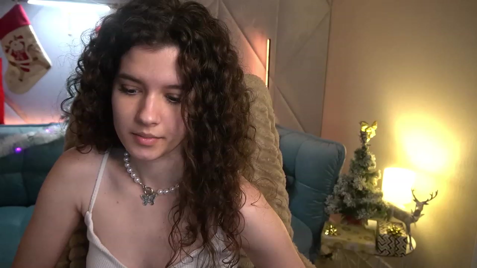 Gallery image thumbnail from Sherry_Li's myfreecams stream on, 12/30/2022, 14:50 image 19 of 20