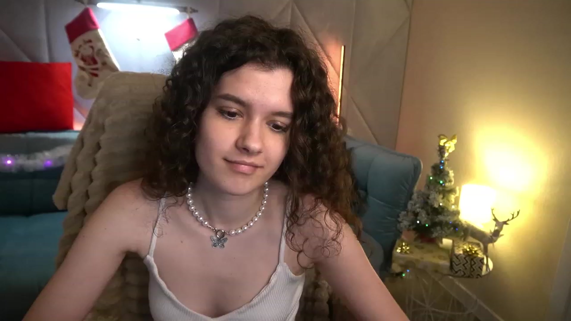 Gallery image thumbnail from Sherry_Li's myfreecams stream on, 12/30/2022, 16:28 image 9 of 20