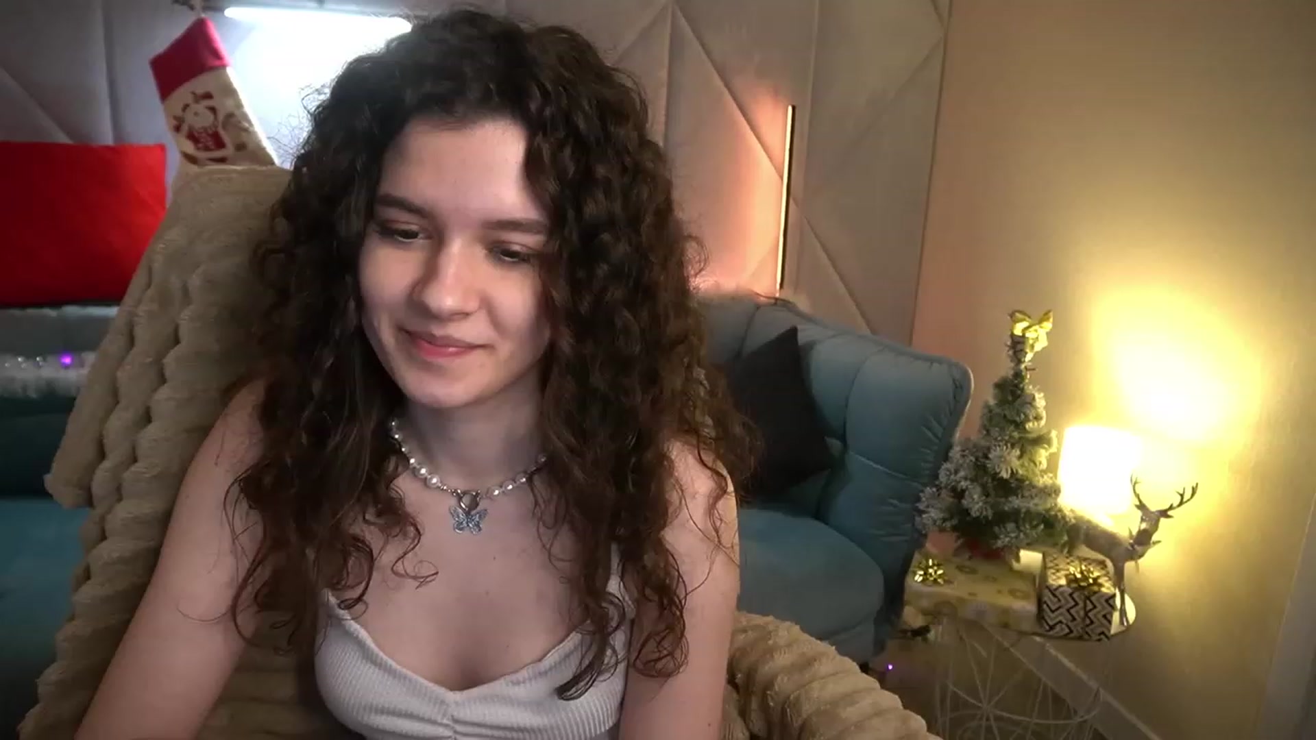 Gallery image thumbnail from Sherry_Li's myfreecams stream on, 12/30/2022, 16:28 image 1 of 20