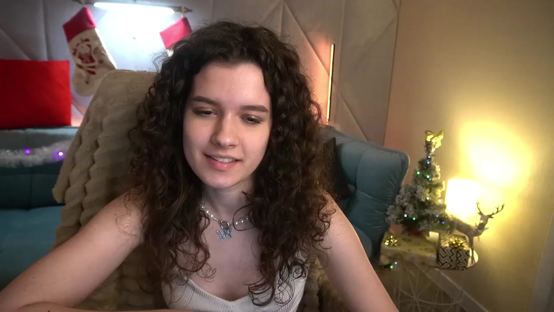 Gallery image thumbnail from Sherry_Li's myfreecams stream on, 12/30/2022, 16:28 image 11 of 20