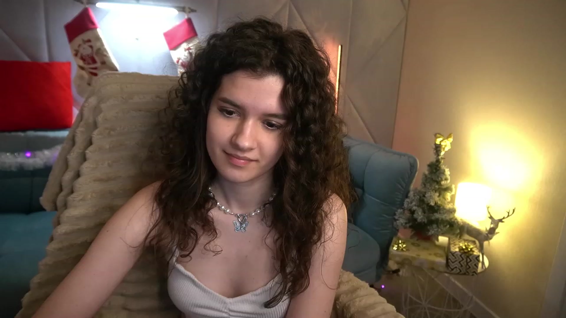 Gallery image thumbnail from Sherry_Li's myfreecams stream on, 12/30/2022, 16:28 image 2 of 20