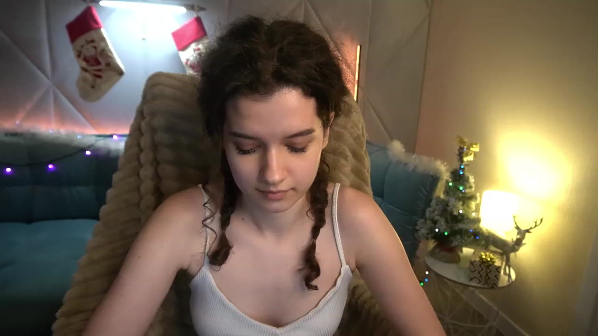 Gallery image thumbnail from Sherry_Li's myfreecams stream on, 01/01/2023, 18:34 image 2 of 20