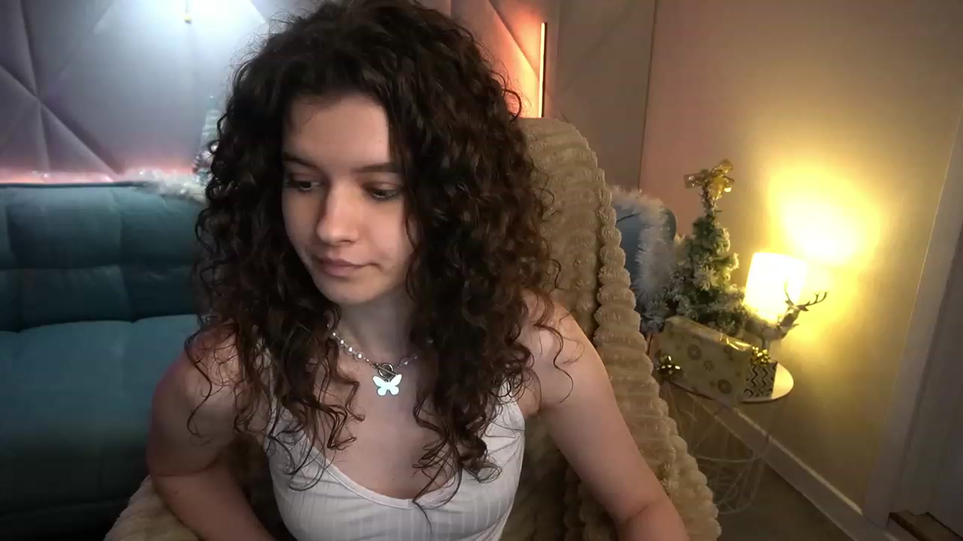 Gallery image thumbnail from Sherry_Li's myfreecams stream on, 01/06/2023, 14:31 image 3 of 20