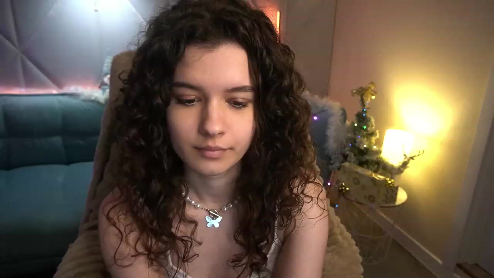 Gallery image thumbnail from Sherry_Li's myfreecams stream on, 01/06/2023, 14:31 image 2 of 20