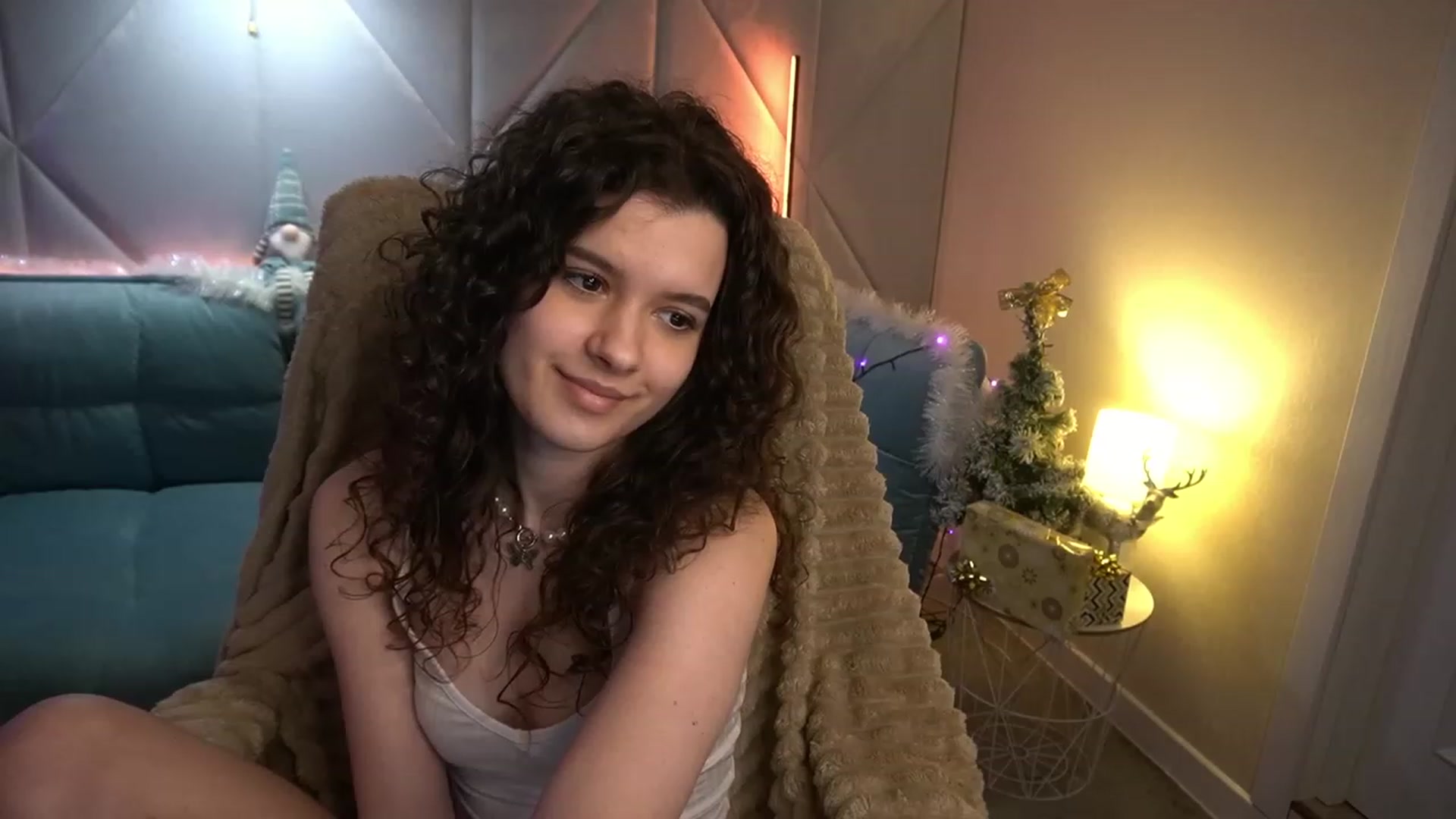 Gallery image thumbnail from Sherry_Li's myfreecams stream on, 01/06/2023, 14:55 image 17 of 20