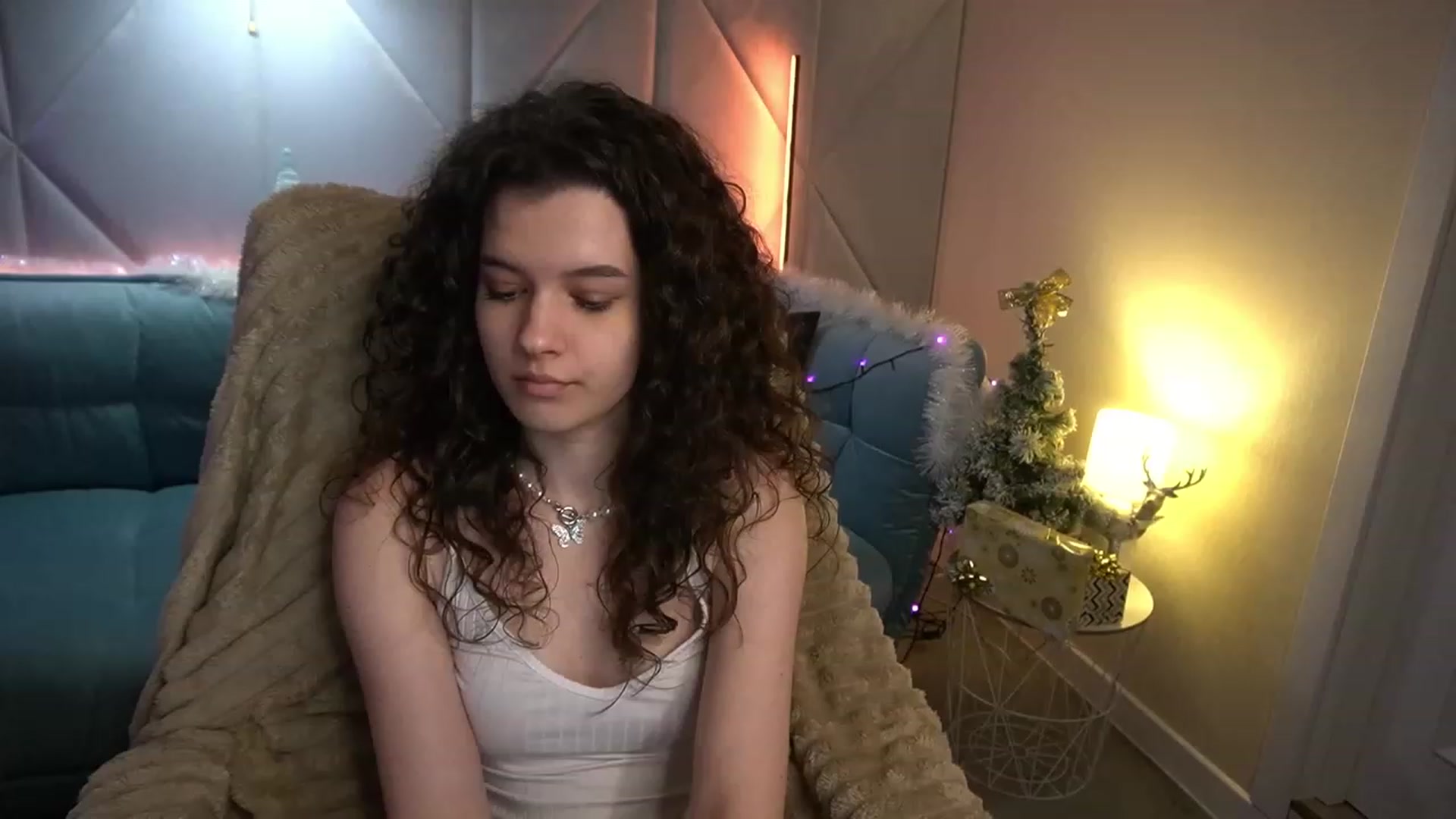 Gallery image thumbnail from Sherry_Li's myfreecams stream on, 01/06/2023, 14:55 image 8 of 20