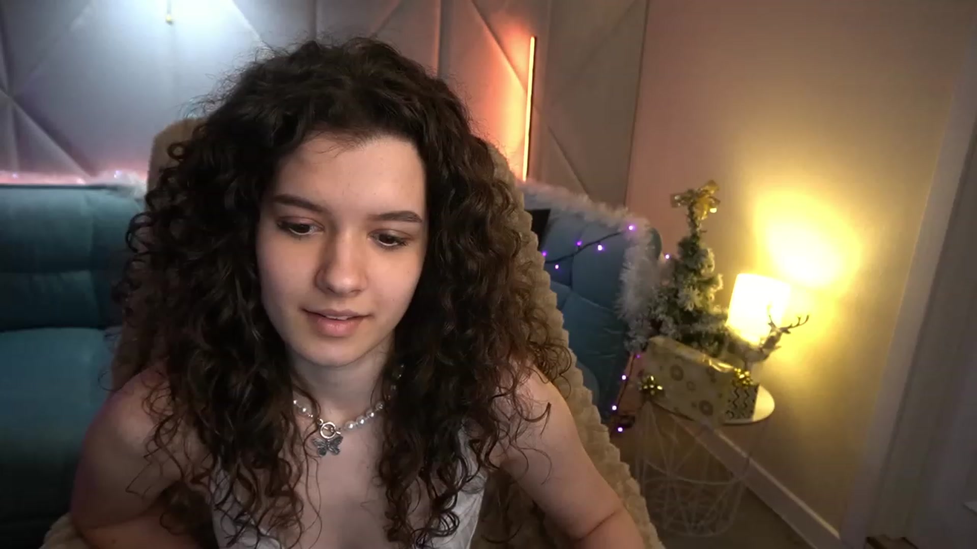Gallery image thumbnail from Sherry_Li's myfreecams stream on, 01/06/2023, 14:55 image 13 of 20