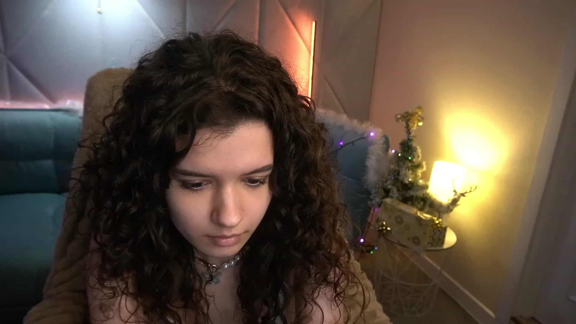 Gallery image thumbnail from Sherry_Li's myfreecams stream on, 01/06/2023, 14:55 image 5 of 20