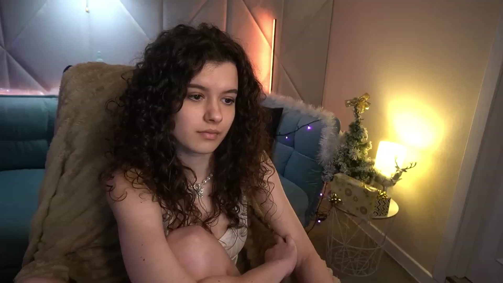 Gallery image thumbnail from Sherry_Li's myfreecams stream on, 01/06/2023, 14:55 image 19 of 20