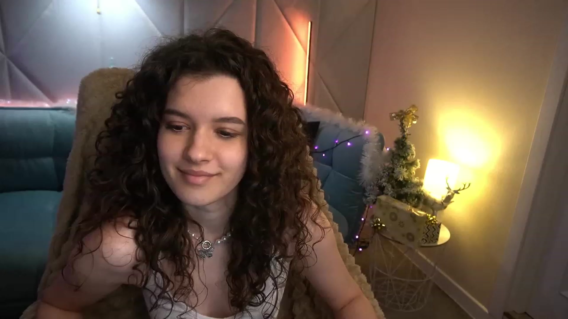 Gallery image thumbnail from Sherry_Li's myfreecams stream on, 01/06/2023, 14:55 image 14 of 20