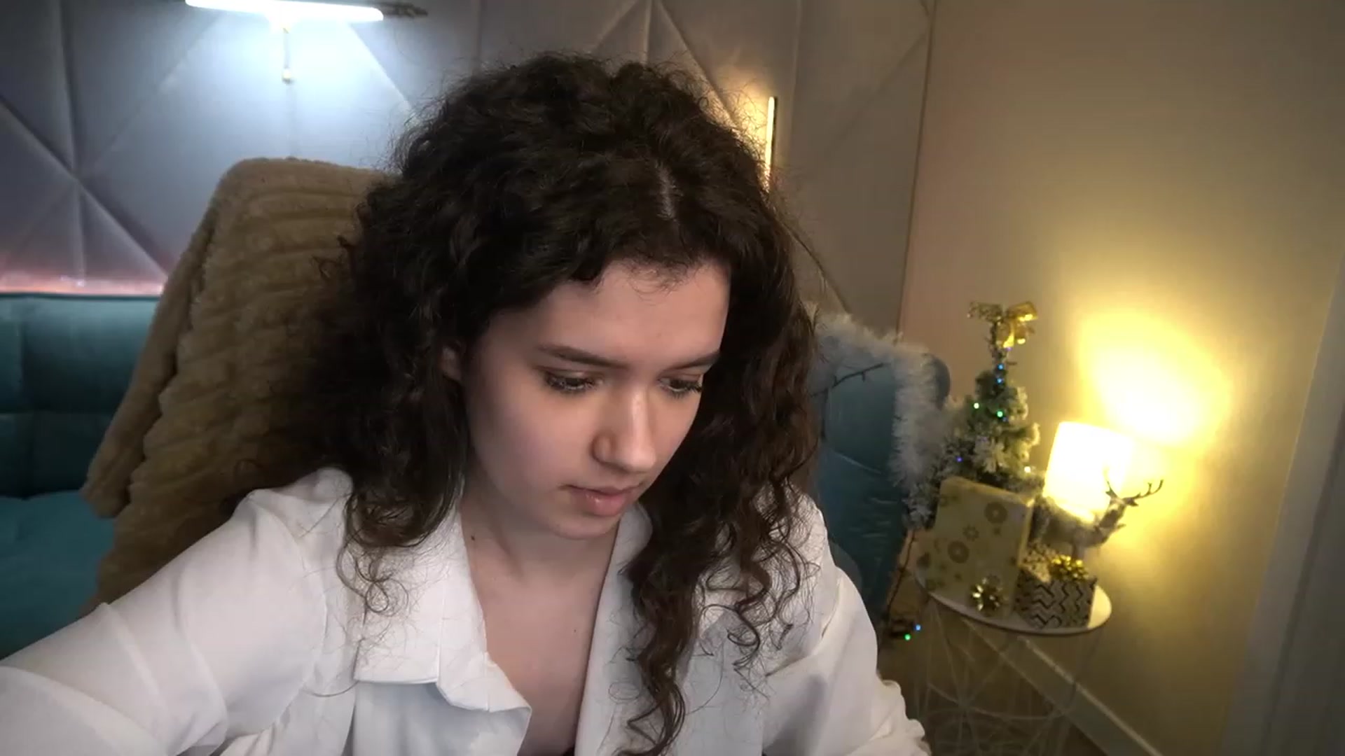 Gallery image thumbnail from Sherry_Li's myfreecams stream on, 01/07/2023, 16:08 image 15 of 20